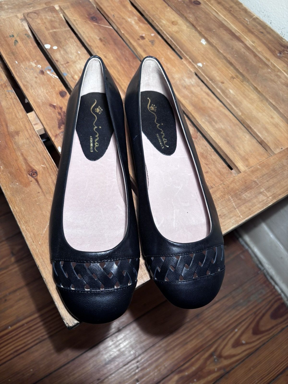 Other Nina Cut Out Ballet Flats Slip On Shoes Size US 7 / IT 37 - 2 Thumbnail