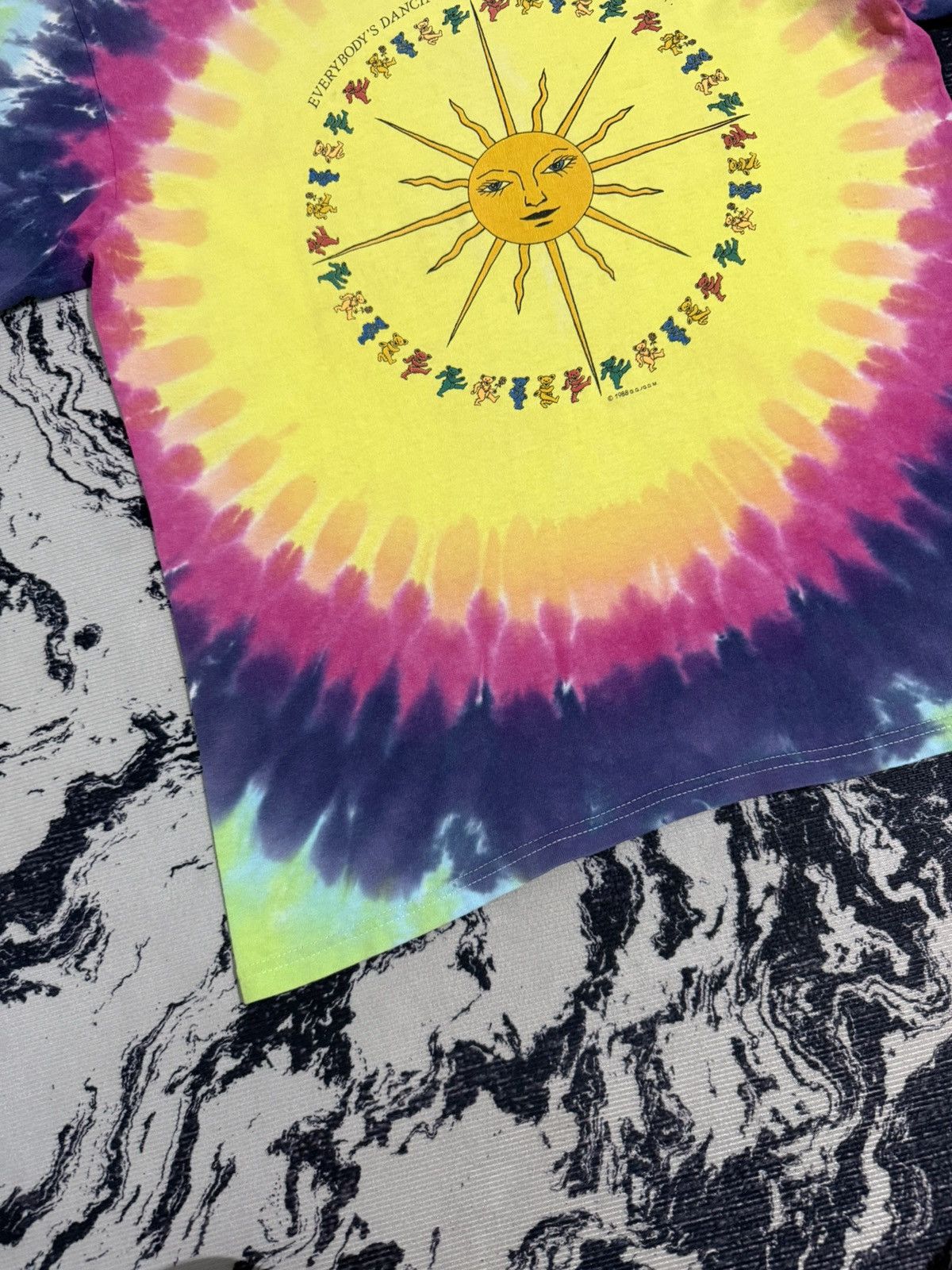 Band Tees Grateful dead 1988 tie dyed tshirt Size US M / EU 48-50 / 2 - 7 Thumbnail