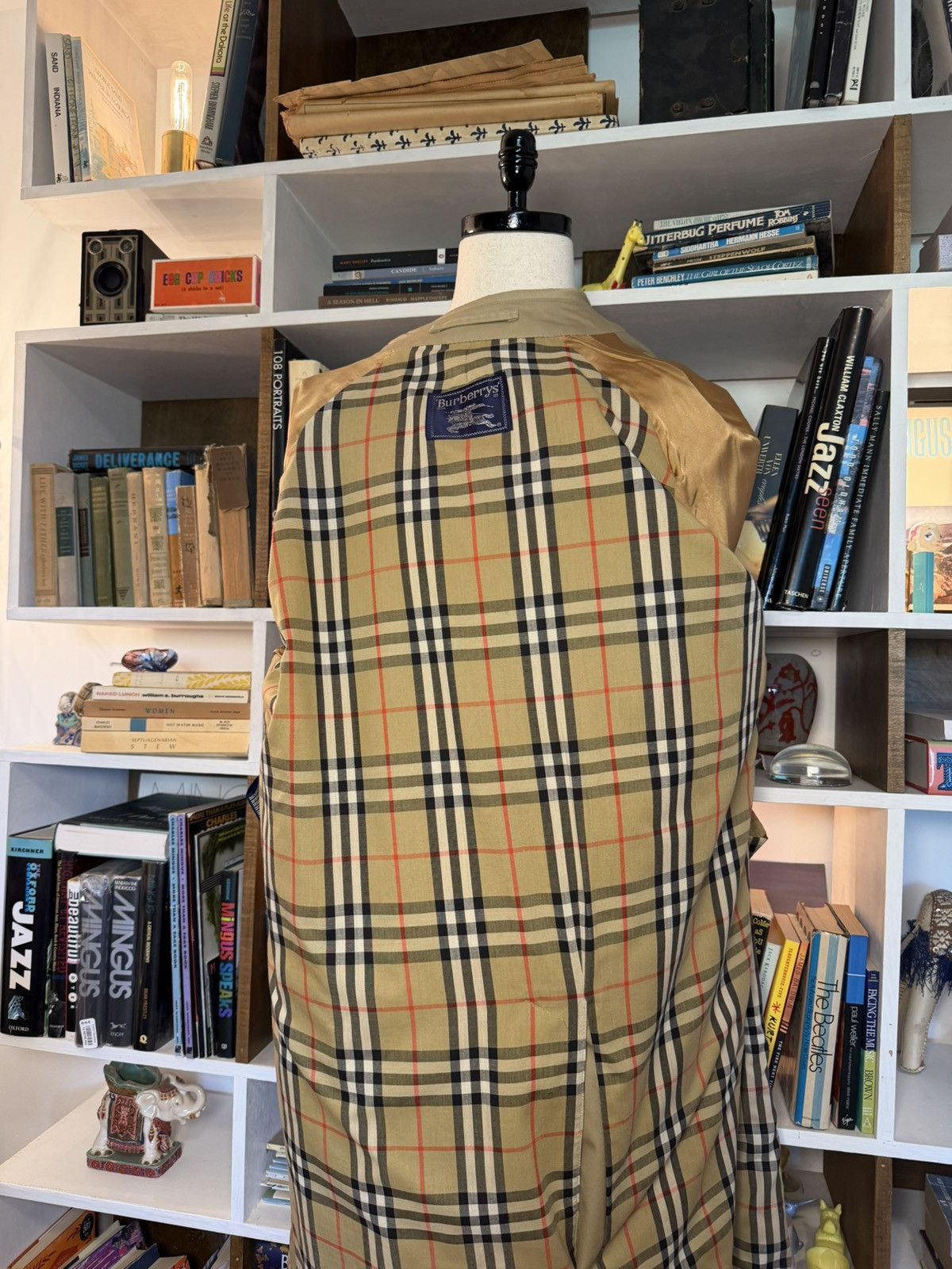 Burberry Burberry Vintage Classic Trench Size US L / EU 52-54 / 3 - 7 Thumbnail