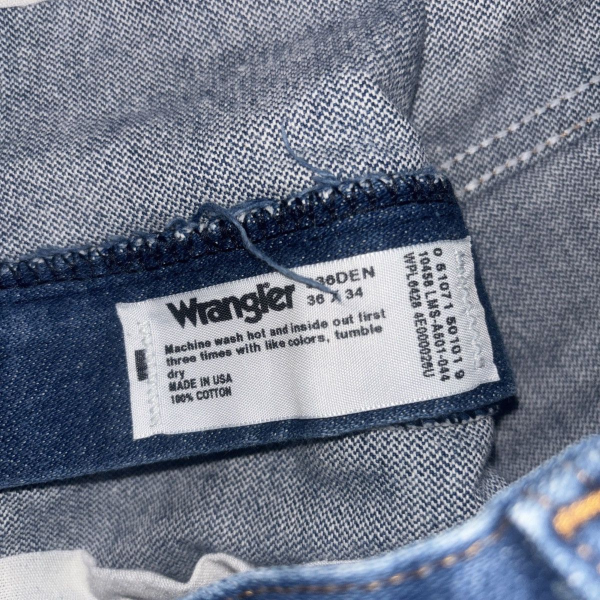 Vintage × Wrangler Wrangler 936DEN Men’s 36x34 Straight Leg Denim Jeans Vintage Size US 36 / EU 52 - 5 Thumbnail