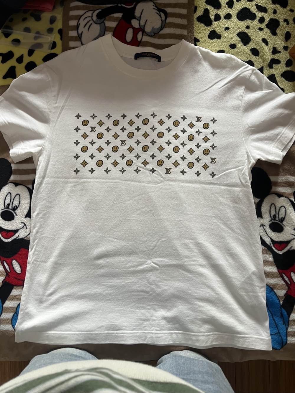 Louis Vuitton Louis Vuitton x CPFM Smiley Logo T-Shirt Size XS Size US XS / EU 42 / 0 - 1 Thumbnail