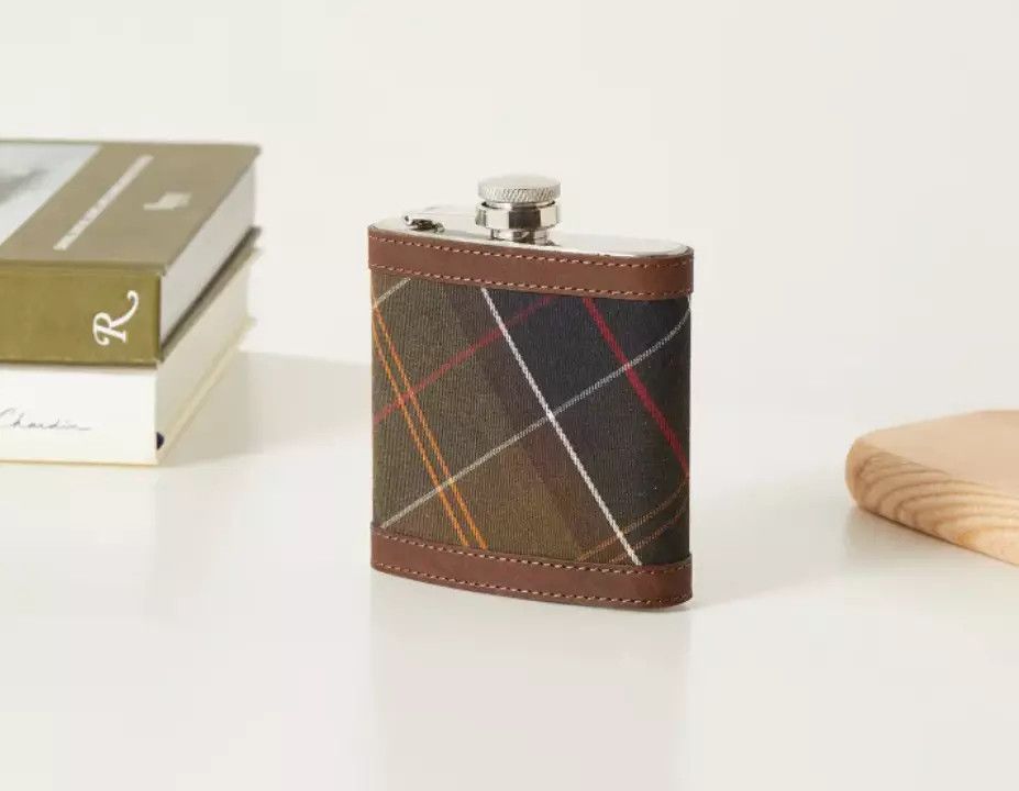 Barbour BARBOUR TARTAN HIP FLASK 6oz in Dark Brown Size ONE SIZE - 3 Thumbnail