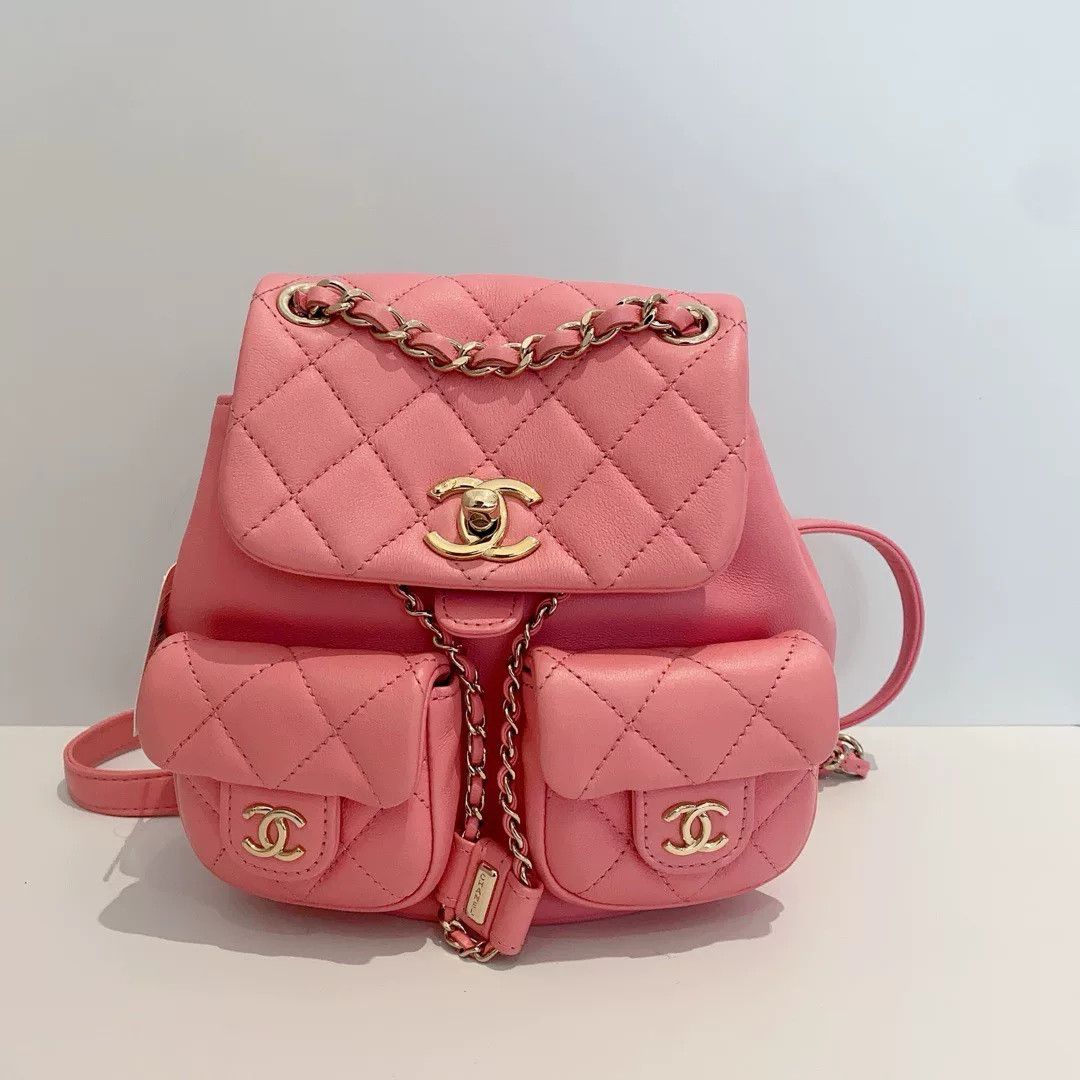 Chanel Pre-loved Bag Very good condition Size ONE SIZE - 1 Thumbnail