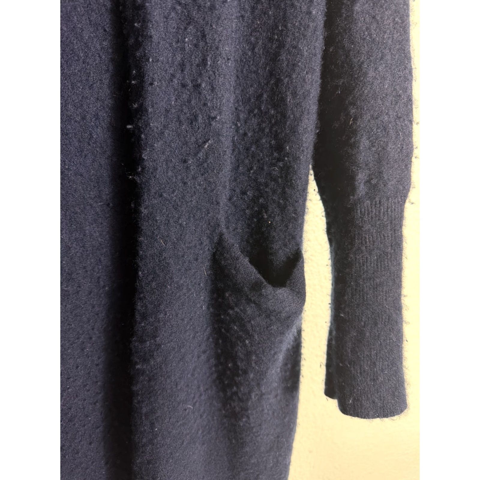 Banana Republic VINTAGE Banana Republic Todd Duncan Cashmere Scottish Navy Blue Cardigan Womens XS Size XS / US 0-2 / IT 36-38 - 7 Thumbnail