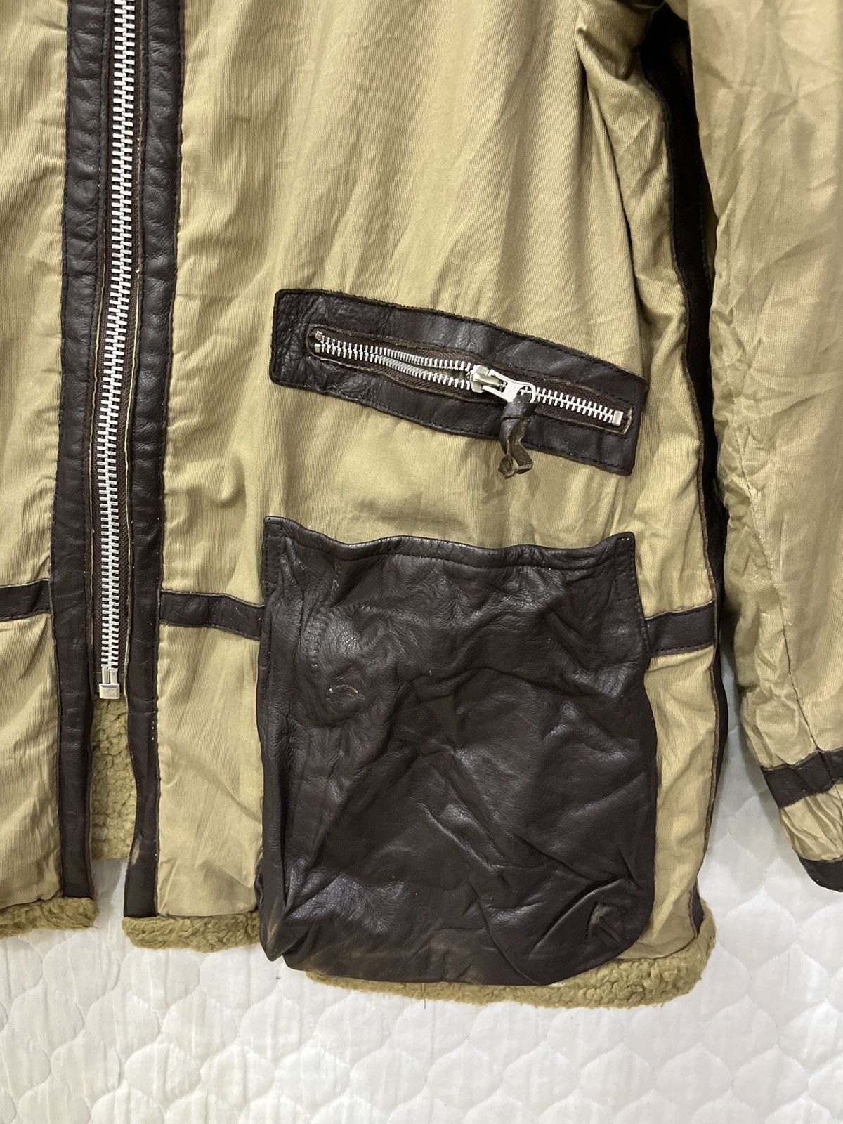 Avirex 🔥🔥🔥VTG REGULATION AVIREX OFFICER UNIFORM SHERLING JACKET Size US L / EU 52-54 / 3 - 5 Thumbnail