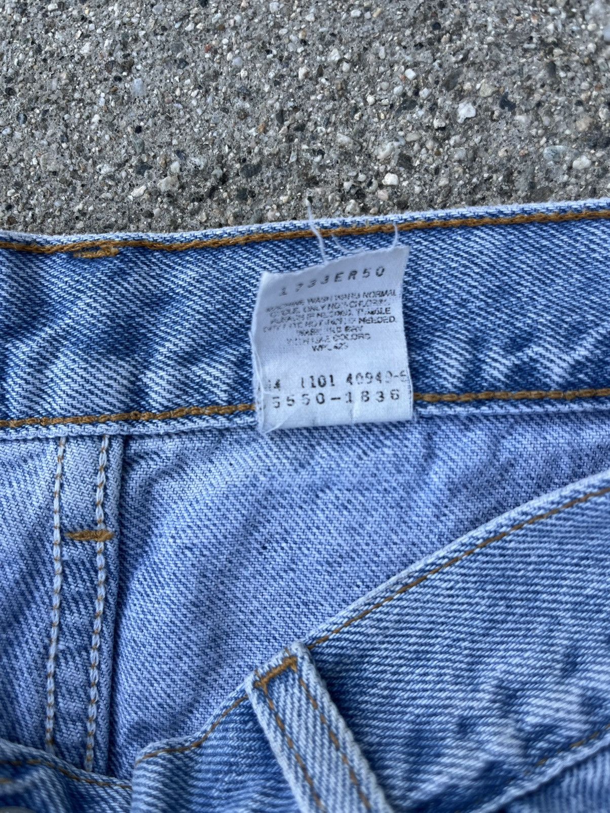 Levi's × Vintage Vintage Levi’s 550 Jean Shorts Tab 2001 Jorts Relaxed Denim Size US 34 / EU 50 - 4 Thumbnail