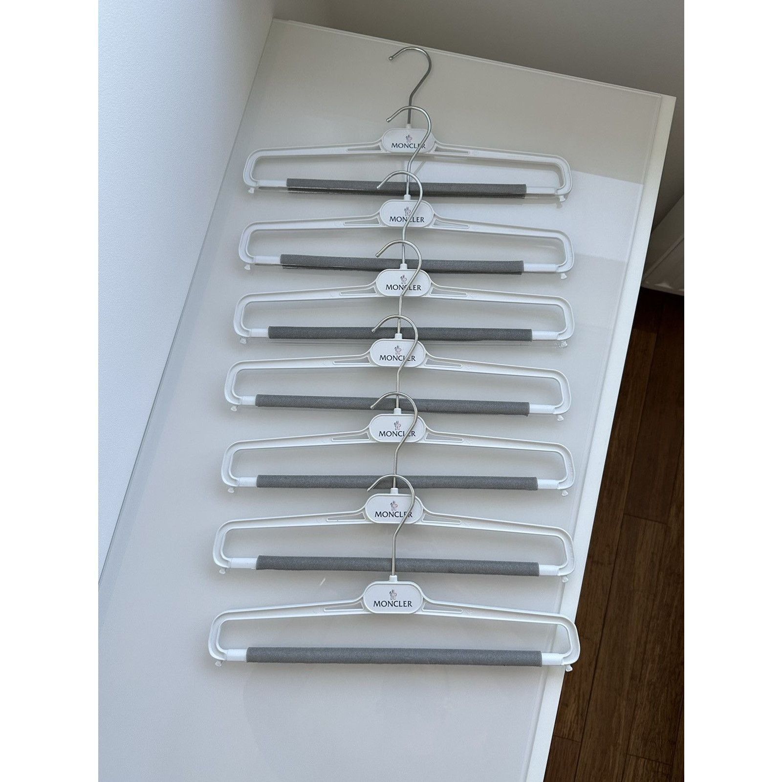 Moncler logo made in italy plastic metal hook white hangers