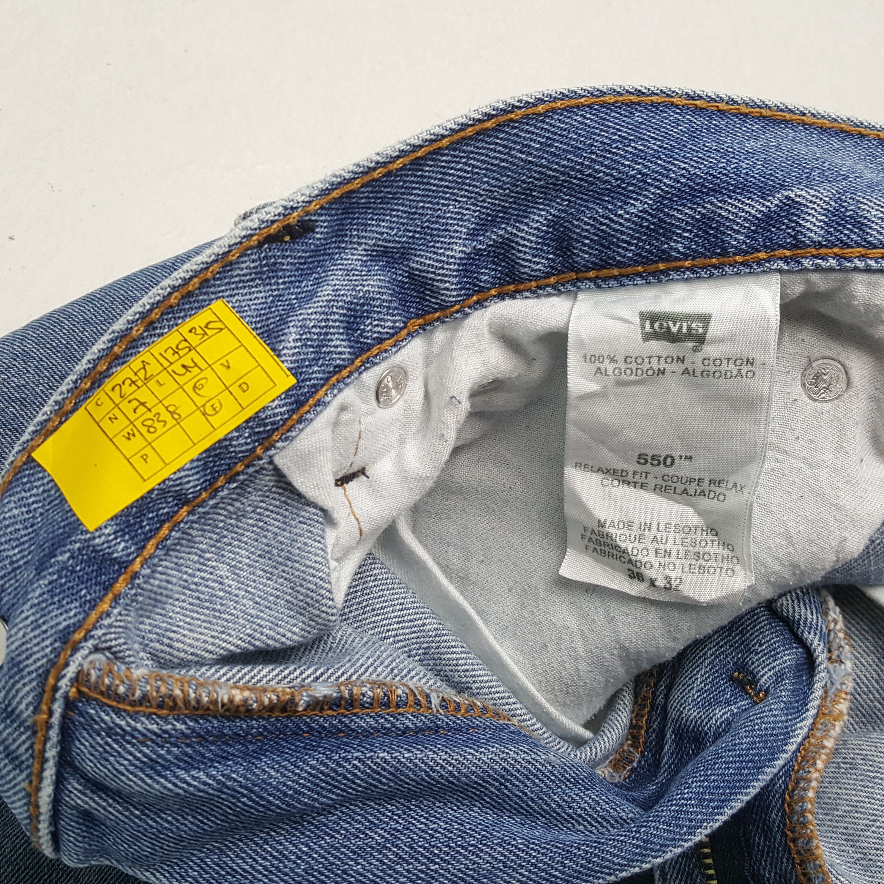 Levi's × Levi's Vintage Clothing Vintage LEVI'S American Kurt Cobain Distressed Style Jean Size US 35 - 13 Thumbnail