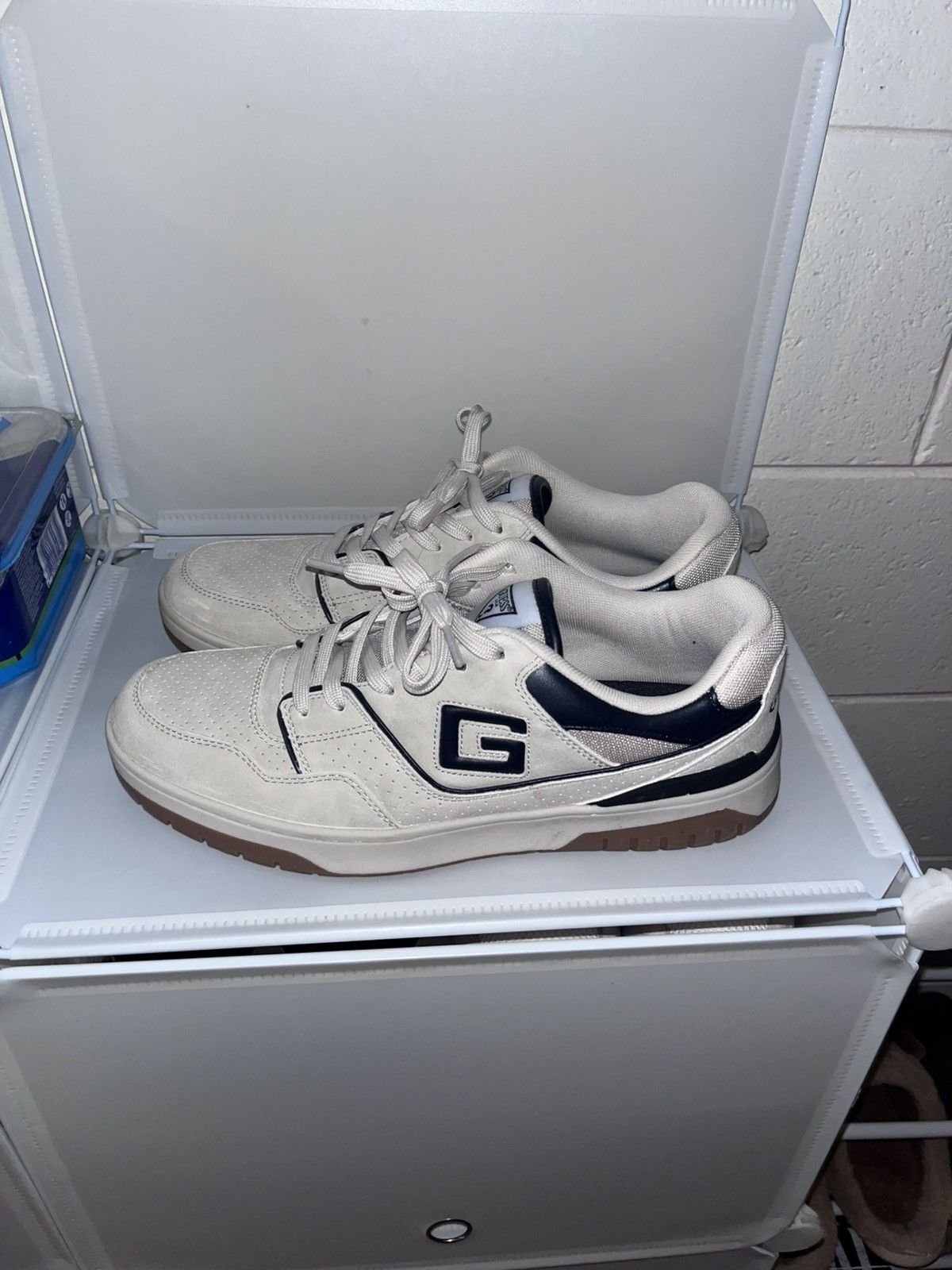 Guess Guess shoes Size US 10.5 / EU 43-44 - 3 Thumbnail