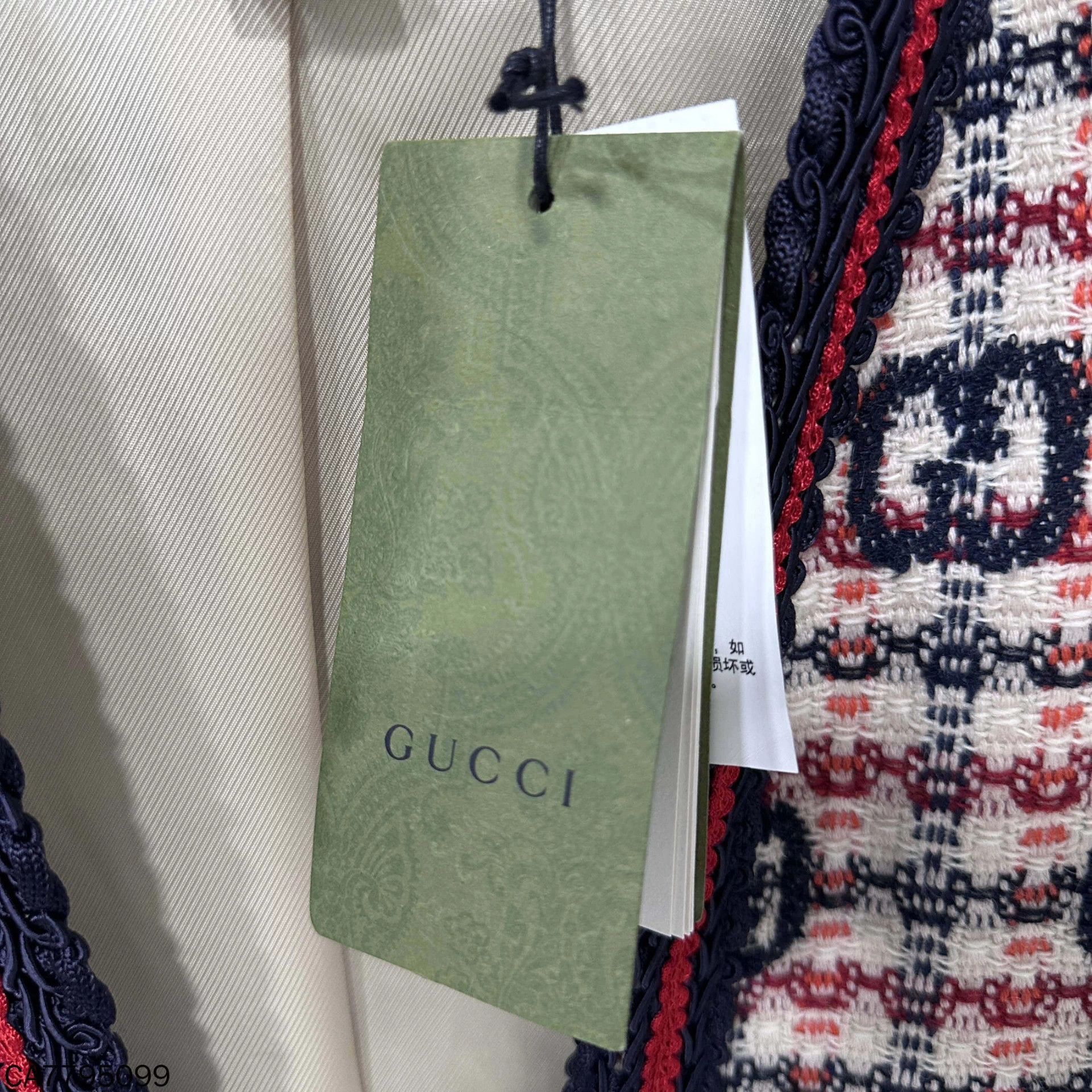 Gucci GUCCI tweed coco cardigan size 40 new with tags Size M / US 6-8 / IT 42-44 - 5 Thumbnail