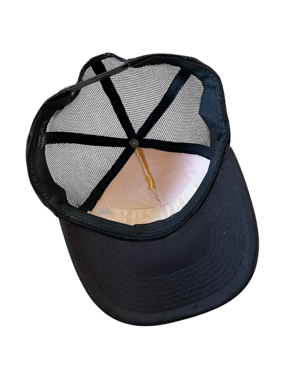 Number (N)ine SS2006 Number (N)ine ‘Fuck” Trucker Hat Size ONE SIZE - 8 Thumbnail