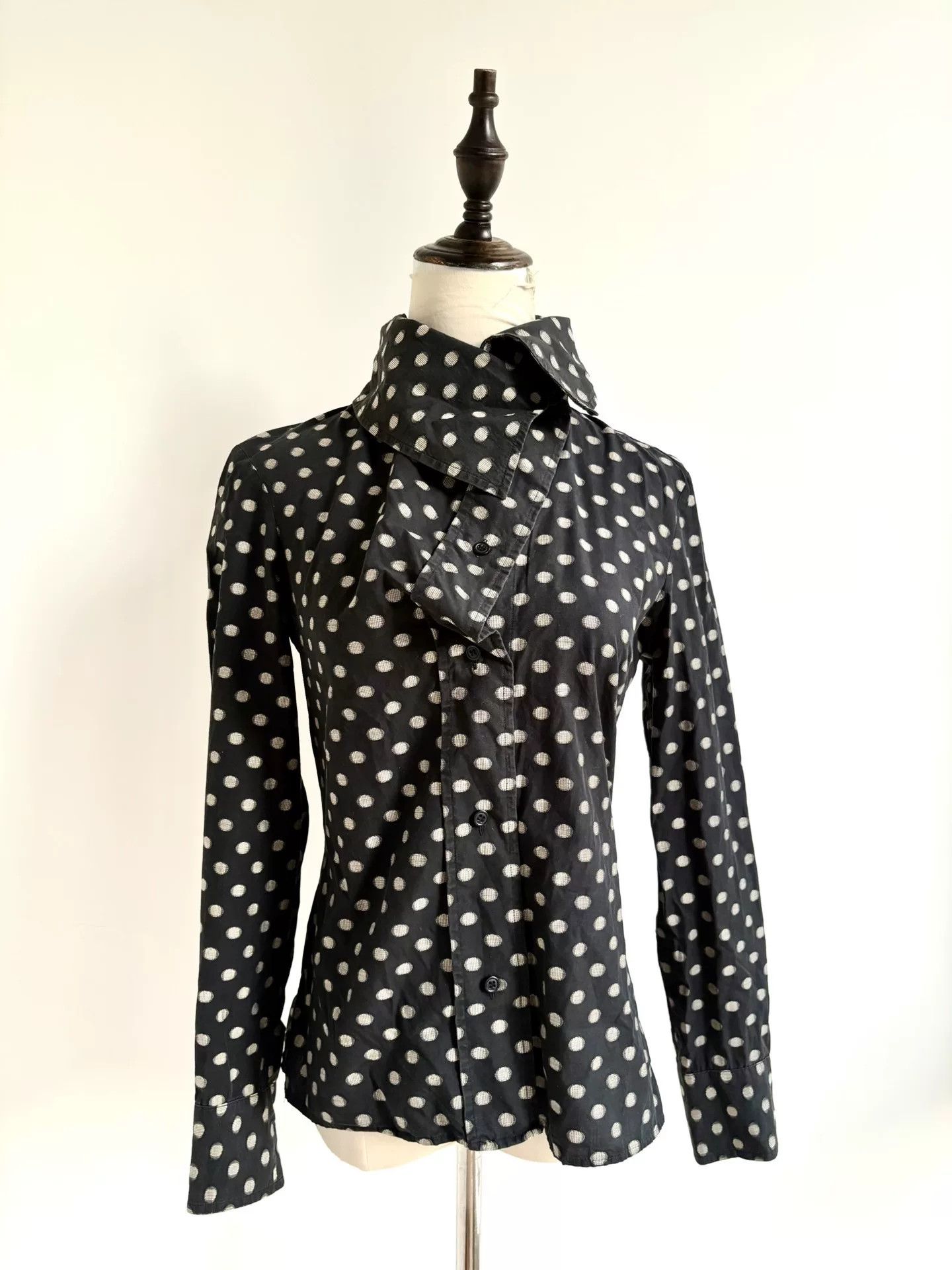 Vivienne Westwood Vivienne Westwood Vintage Polka Dot Shirt Size US S / EU 44-46 / 1 - 1 Thumbnail