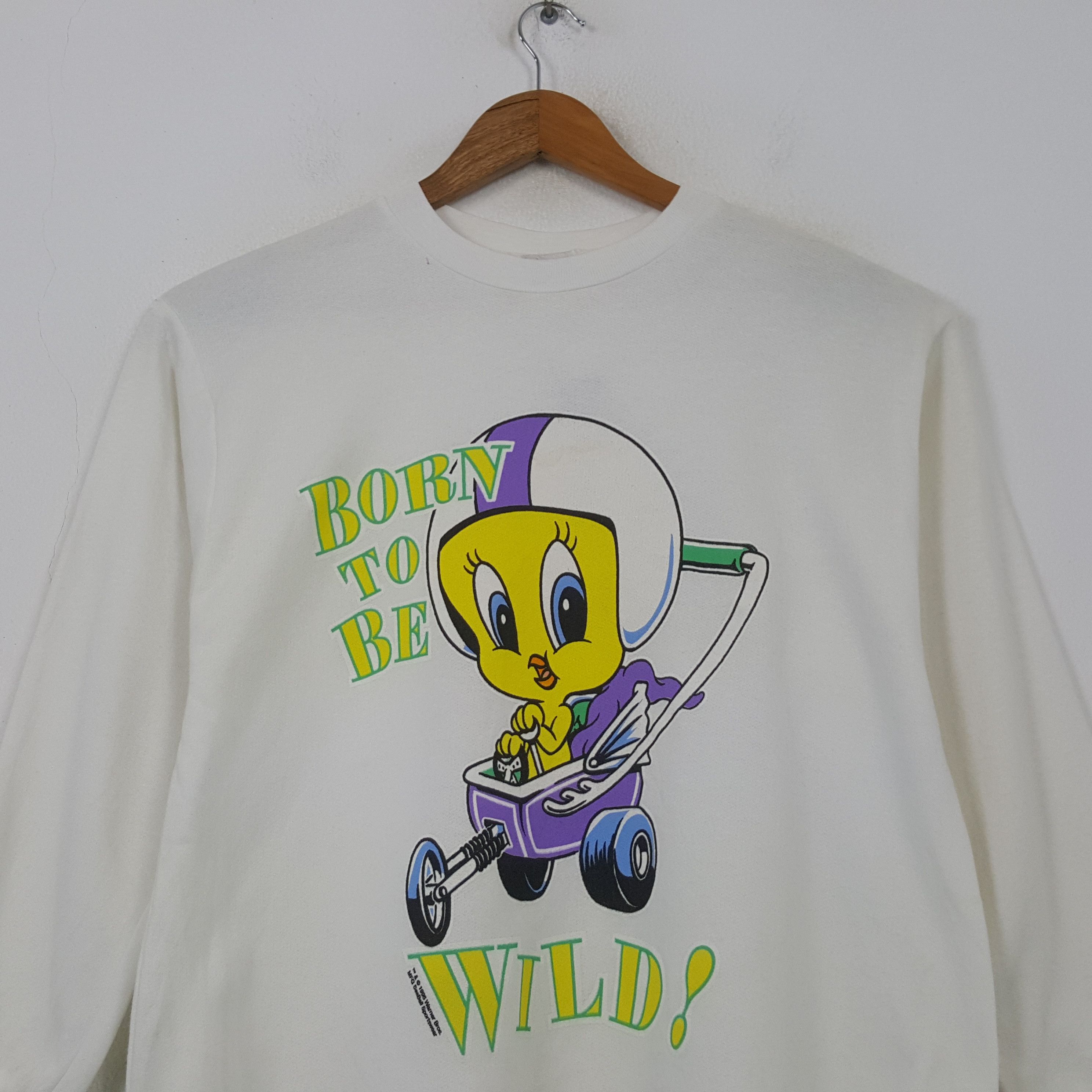 Warner Bros Vintage Waner Bros Tweety Born To Be Wild Sweatshirt RR6 Size US M / EU 48-50 / 2 - 2 Thumbnail