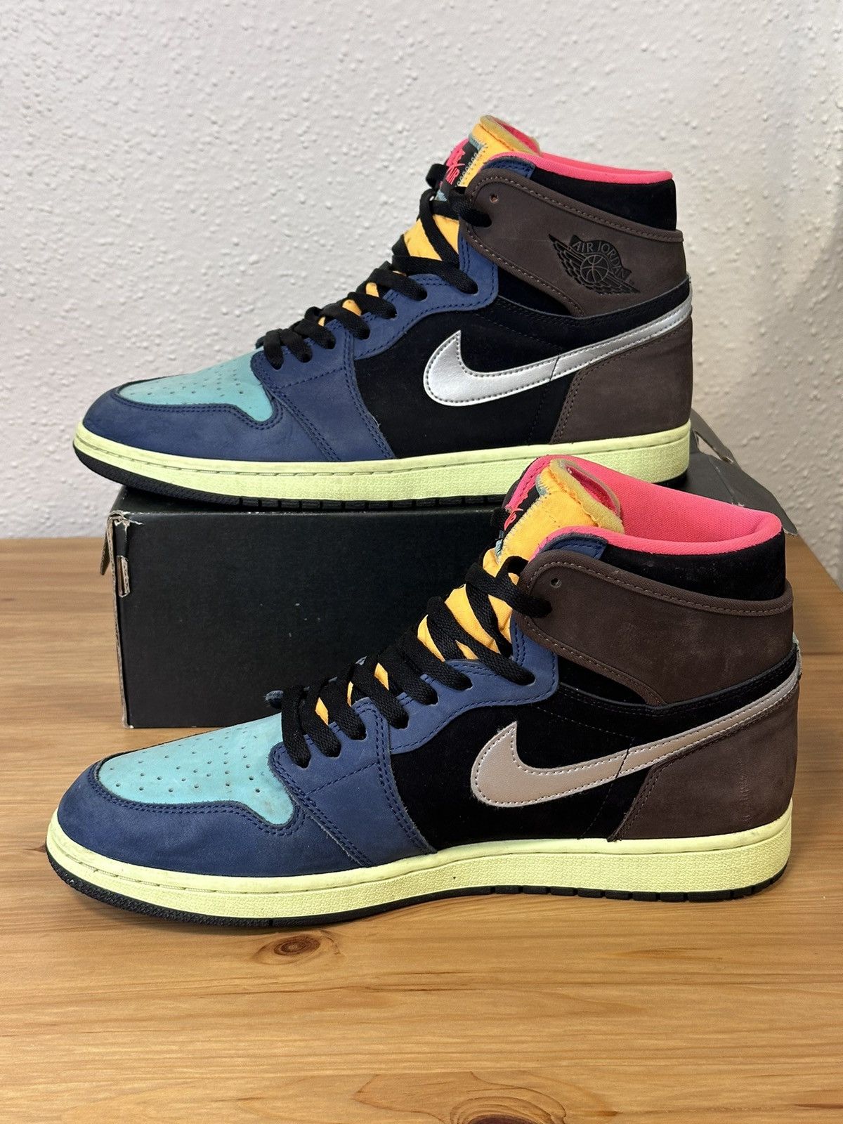 Jordan Brand × Nike Nike Air Jordan 1 Retro High Tokyo Bio Hack Size US 11.5 / EU 44-45 - 6 Thumbnail