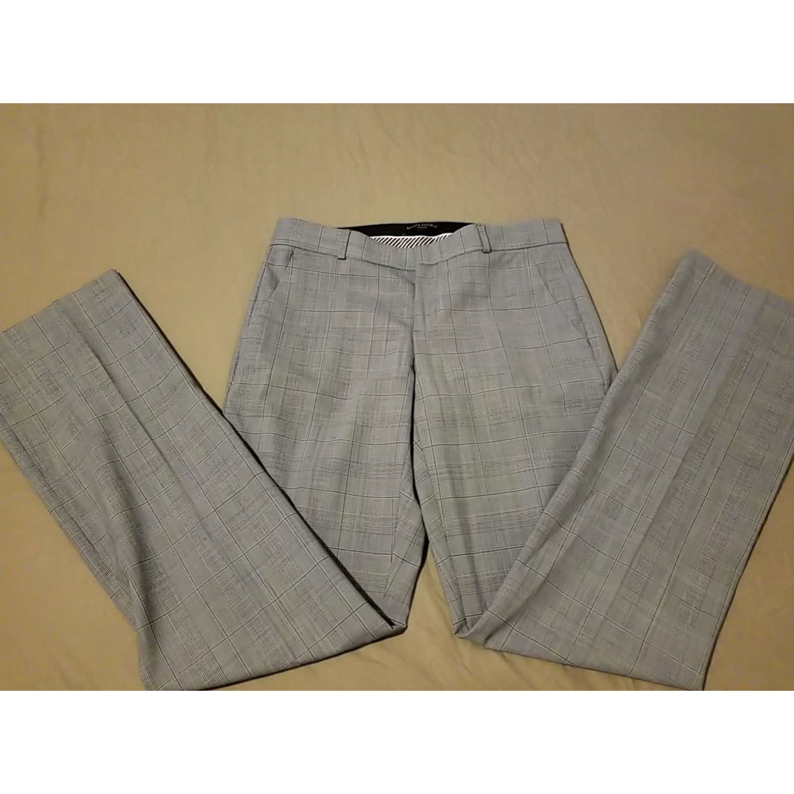 Banana Republic Banana Republic Wool Dress Pants 2 Gray Womens Slacks Chinos Khaki Trouser Set Dress Pants Womens 2 Gray Banana Republic Wool Dress Pants Size 26" / US 2 / IT 38 - 3 Thumbnail