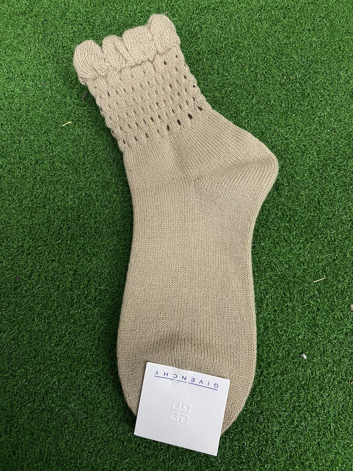 Givenchy Vintage Givenchy Classic Logo Sock Size ONE SIZE - 3 Thumbnail