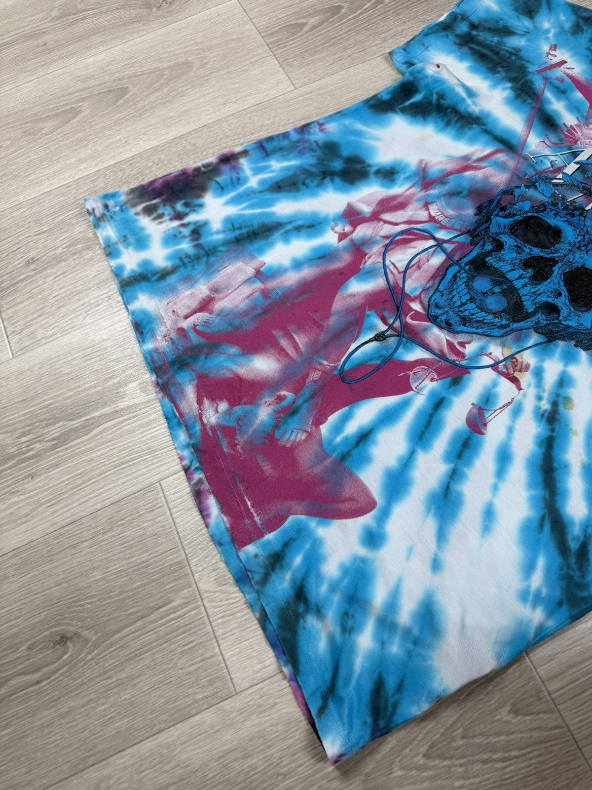 Amiri Amiri Distressed T-Shirt TIE DYE SKULL Size L Size US L / EU 52-54 / 3 - 8 Thumbnail