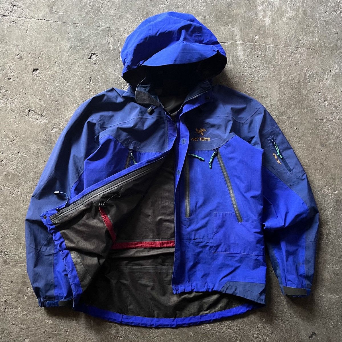 Arc'teryx Vintage Arcteryx Alpha SV too blue jacket 1998 Size US XL / EU 56 / 4 - 8 Thumbnail