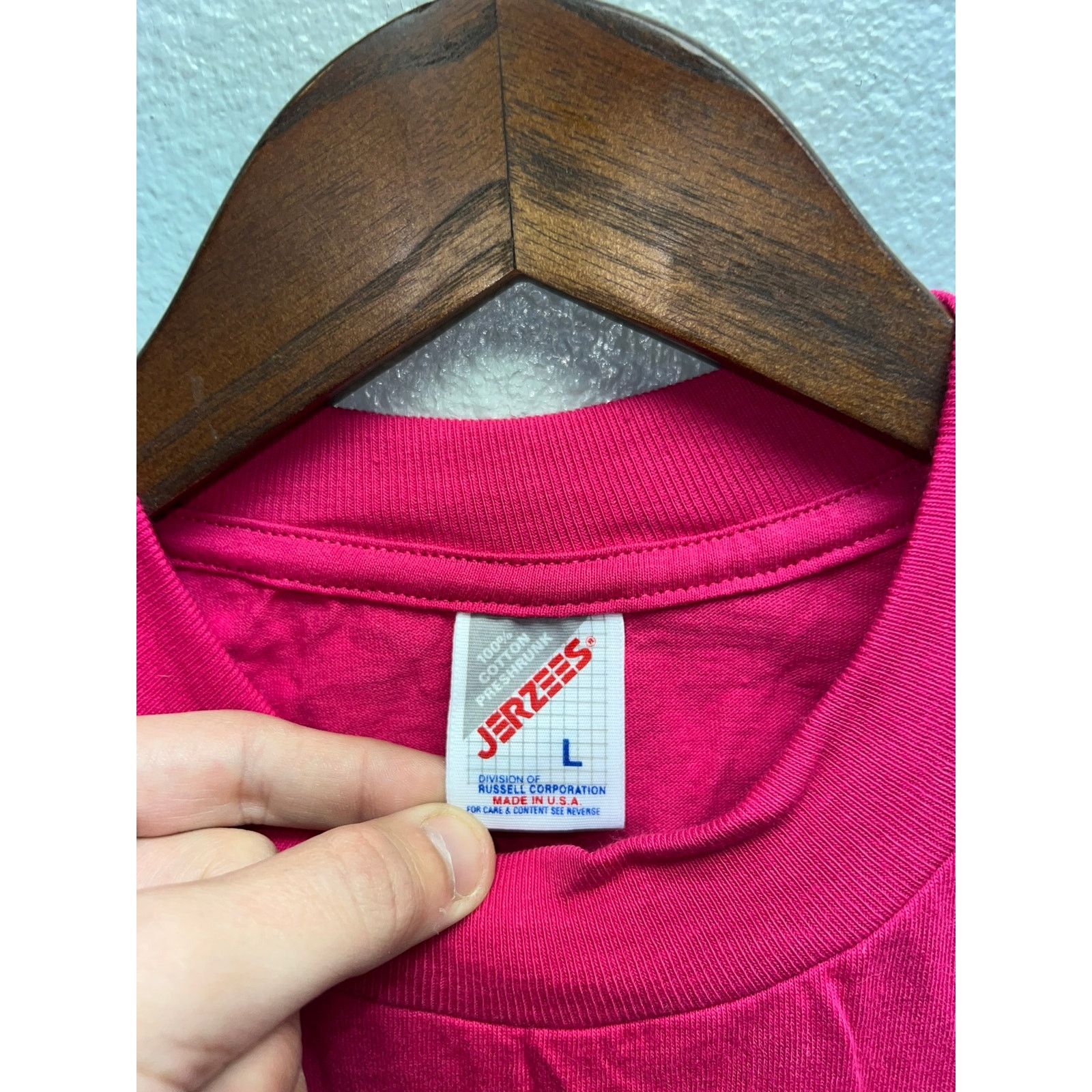 Jerzees 90s Vintage Jerzees Bright Pink Blank Short Sleeve Shirt L Size US L / EU 52-54 / 3 - 6 Thumbnail