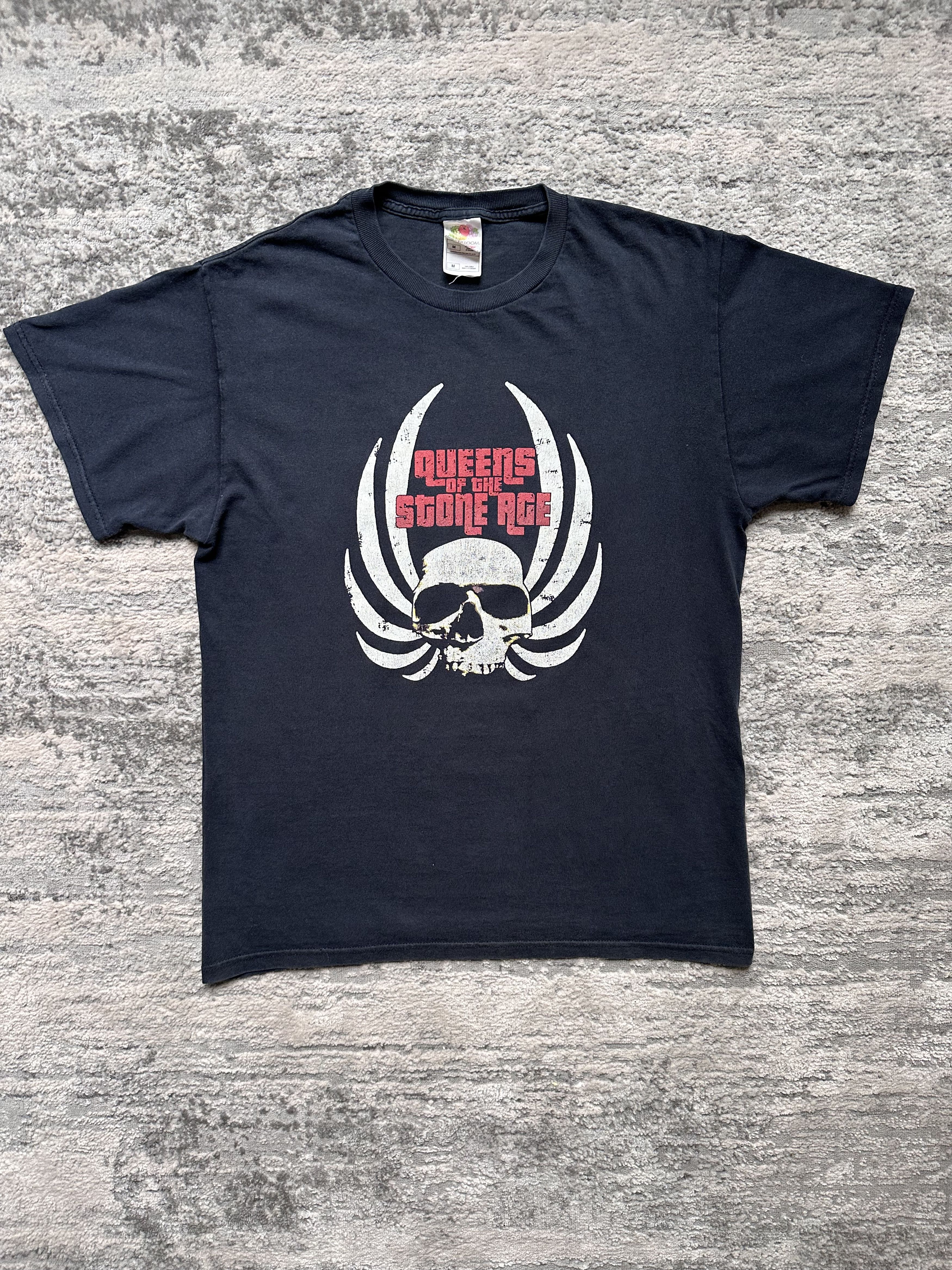 Band Tees Queens of the stone age vintage t shirt Size US M / EU 48-50 / 2 - 1 Thumbnail