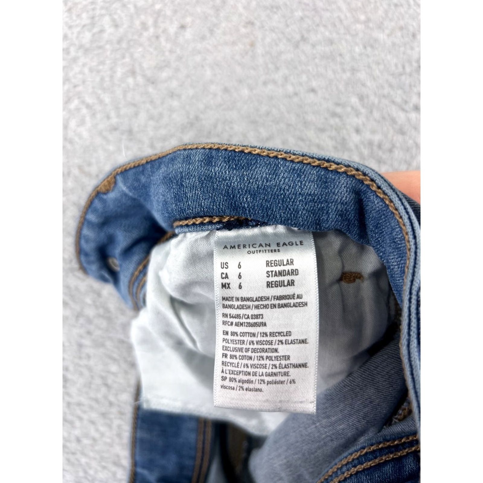 American Eagle Outfitters American Eagle Outfitters Jeans Womens 6 Blue Denim Bootcut Cotton Blend Stretch Distressed 5-Pocket Regular Inseam 29in Blue Mens Womens Girls Size 28" / US 6 / IT 42 - 4 Thumbnail