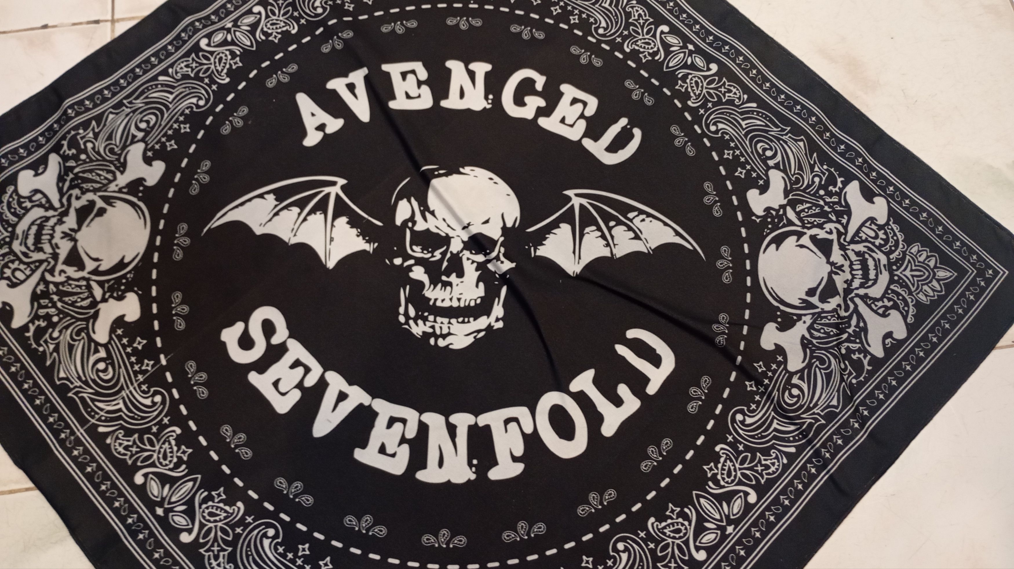 Band Tees Skulls Bandana Handkerchief Motor head Avenged Sevenfold Size ONE SIZE - 4 Thumbnail