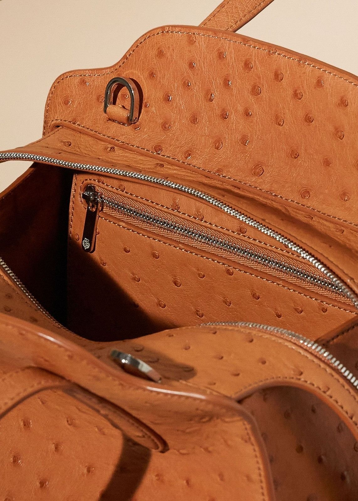 Loro Piana o1srvl11e0924 Size: / OS Medium Sesia Bag in Brown Size ONE SIZE - 5 Thumbnail