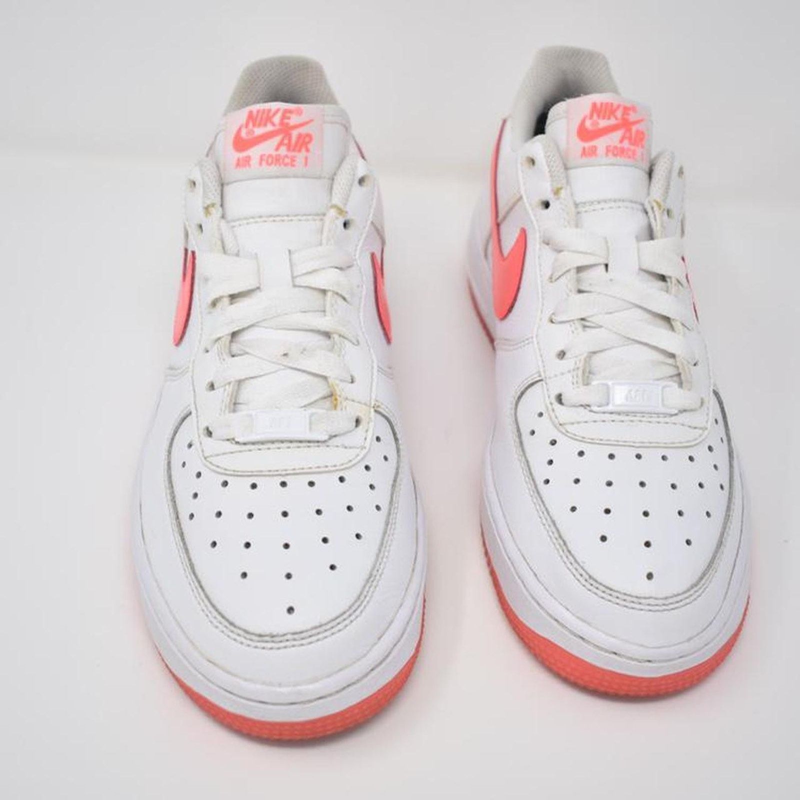 Nike 2014 Nike Air Force 1 Low “Hyper Punch” Size US 7.5 / IT 37.5 - 3 Thumbnail