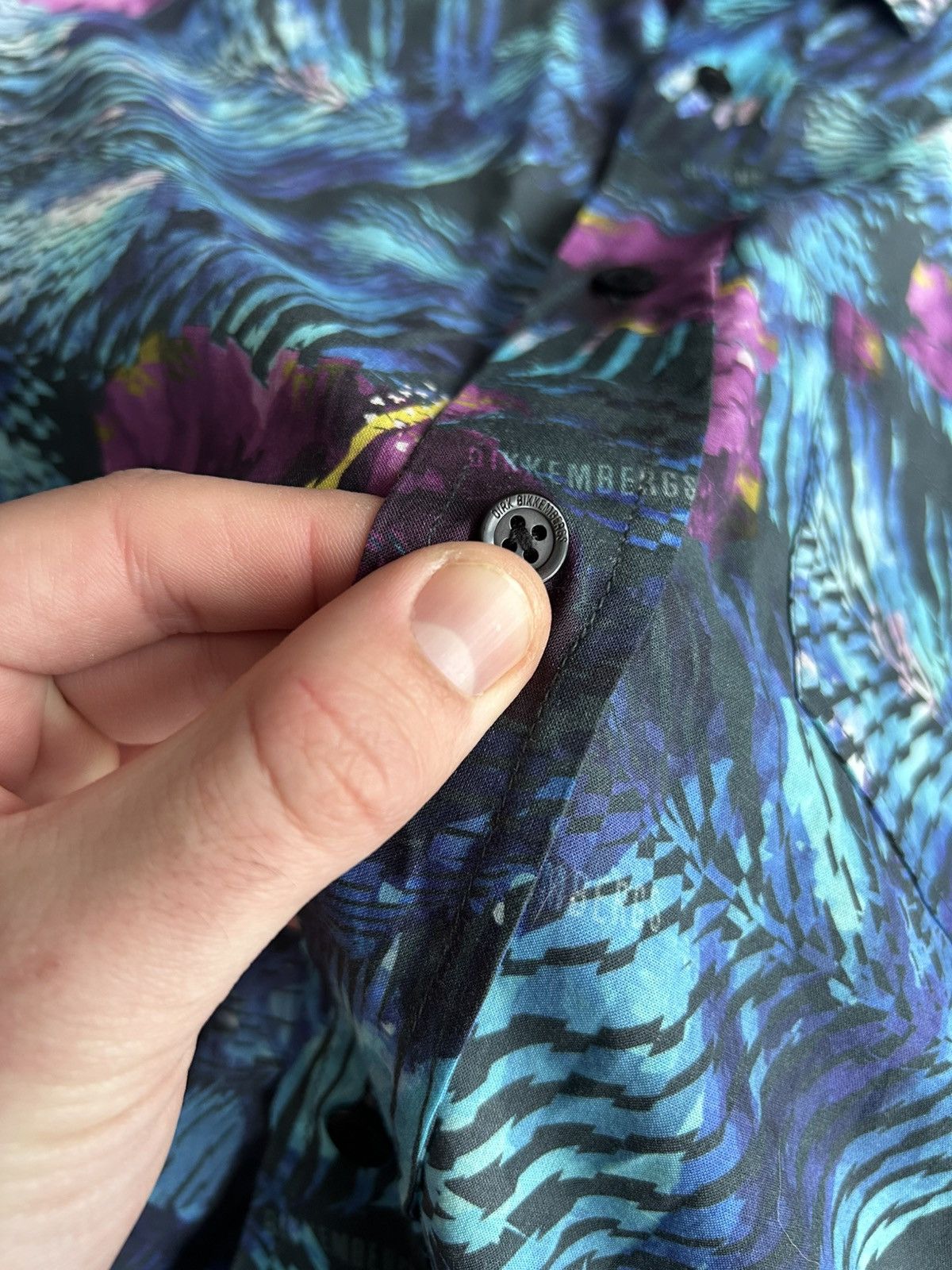 Dirk Bikkembergs Dirk Bikkembergs Floral Pattern Shirt Multicoloured Size L Size US L / EU 52-54 / 3 - 10 Thumbnail