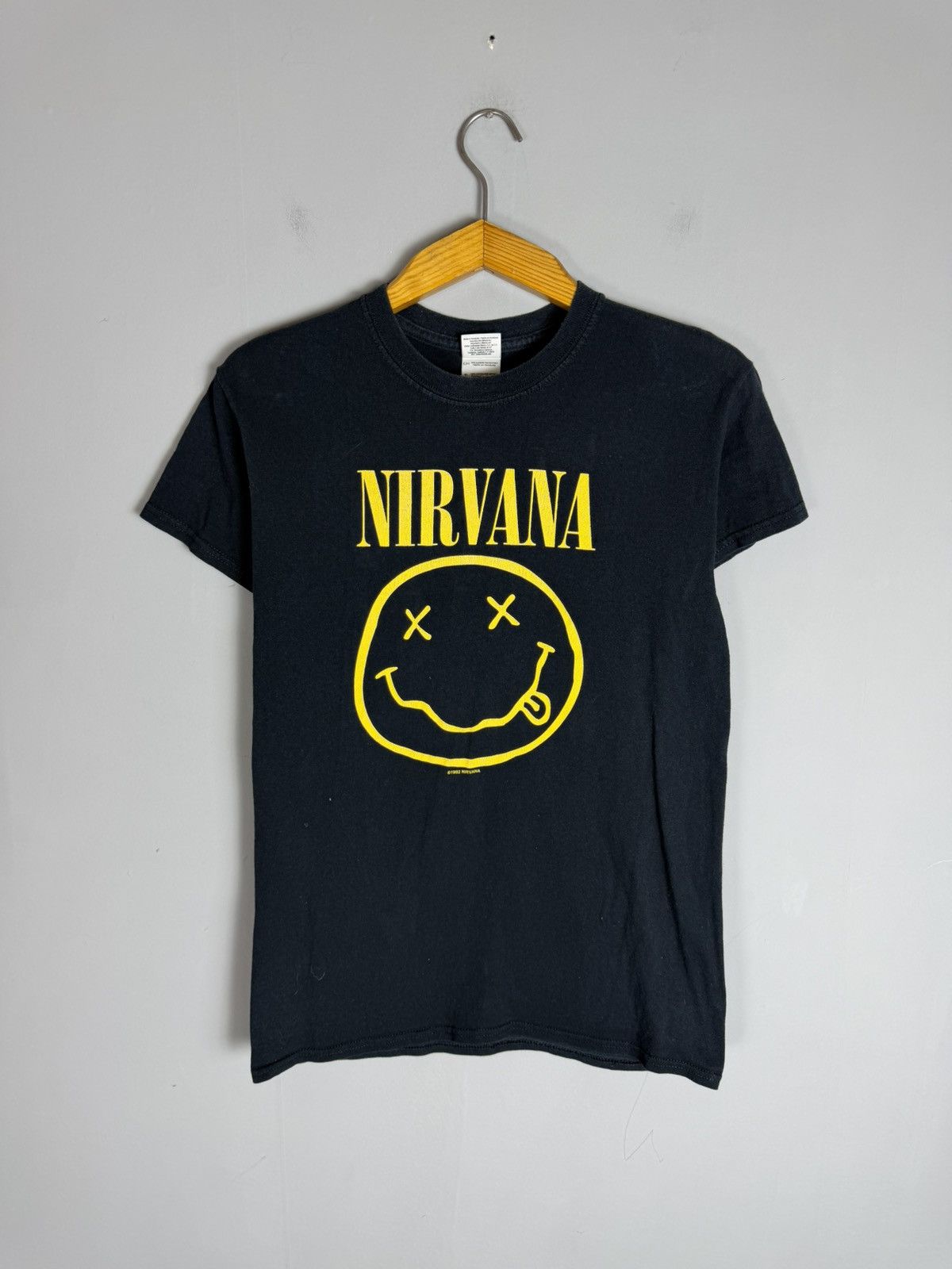 Nirvana Vintage Nirvana 1992 tee tshirt Size US S / EU 44-46 / 1 - 1 Thumbnail