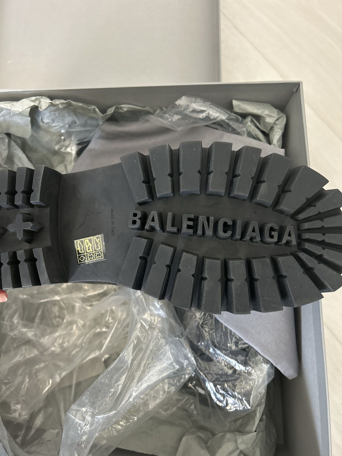 Balenciaga Balenciaga leather boots Size US 11 / EU 44 - 10 Thumbnail