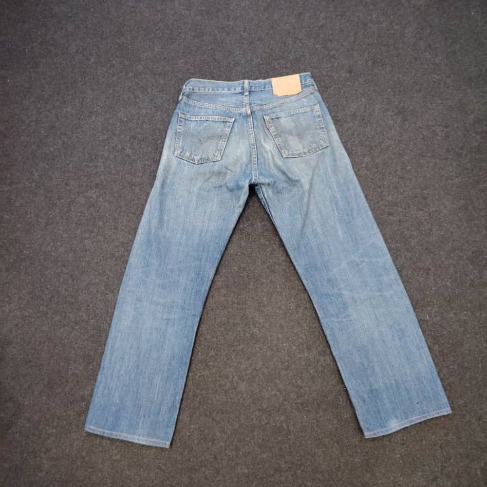 Levi's Vintage Levi’s 502 Big E Japan Selvedge J22 Button Size US 30 / EU 46 - 12 Thumbnail