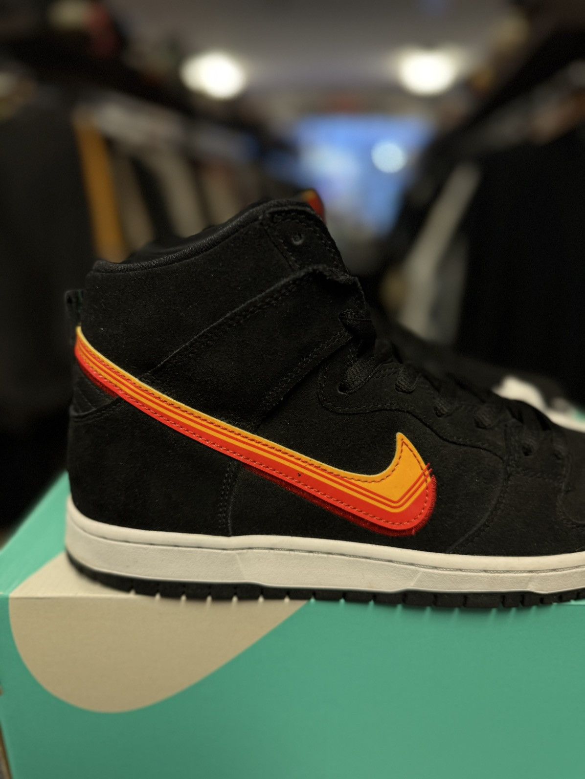 Nike Nike Dunk SB High Truck It Size 11 BQ6826-003 Black Size US 11 / EU 44 - 3 Thumbnail