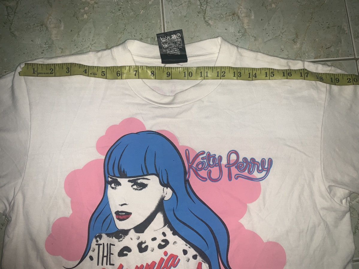 Band Tees California Dreams Tour 2011 Katy Perry Size US M / EU 48-50 / 2 - 12 Thumbnail