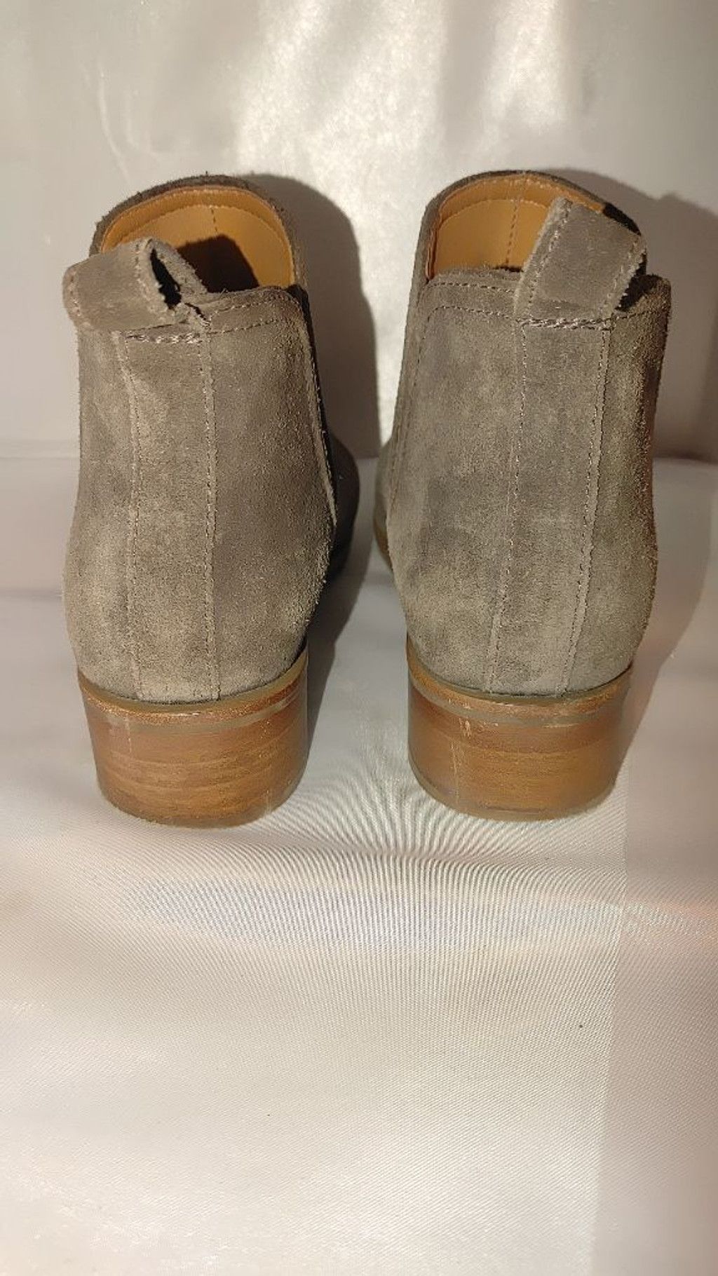 Lucky Brand Lucky Brand Pogan Suede Ankle Booties Size 8M Size US 8 / IT 38 - 7 Thumbnail