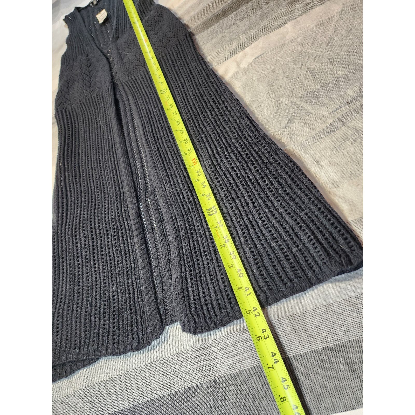 Express NWT Vintage Express black open knit cover Size S / US 4 / IT 40 - 2 Thumbnail