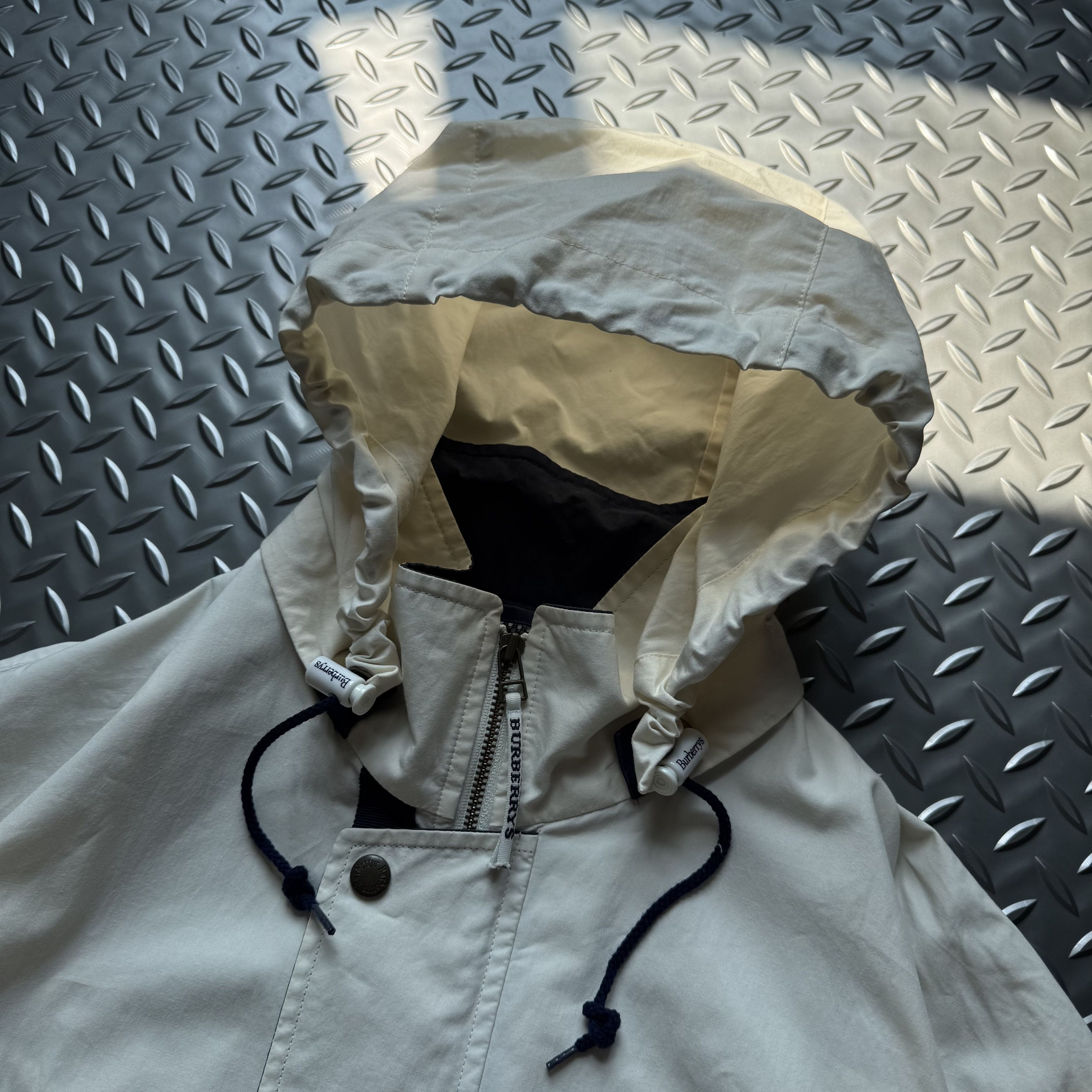 Burberry Vintage Burberrys’ Jacket Size US M / EU 48-50 / 2 - 2 Thumbnail