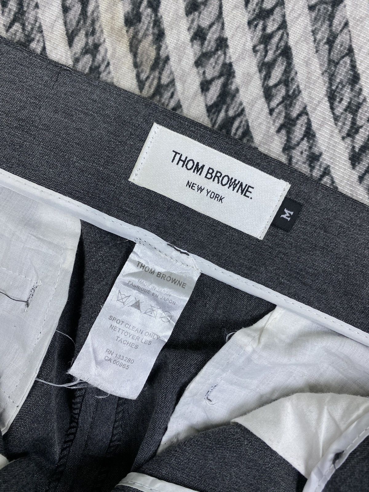 Thom Browne 🔥Thom Browne Dark Grey Casual Pants Size US 33 - 8 Thumbnail