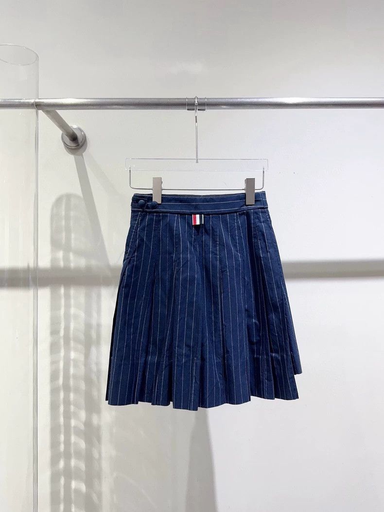 Thom Browne Thom Browne Dark blue pleated skirt Size 25" / US 0 / IT 36 - 2 Thumbnail