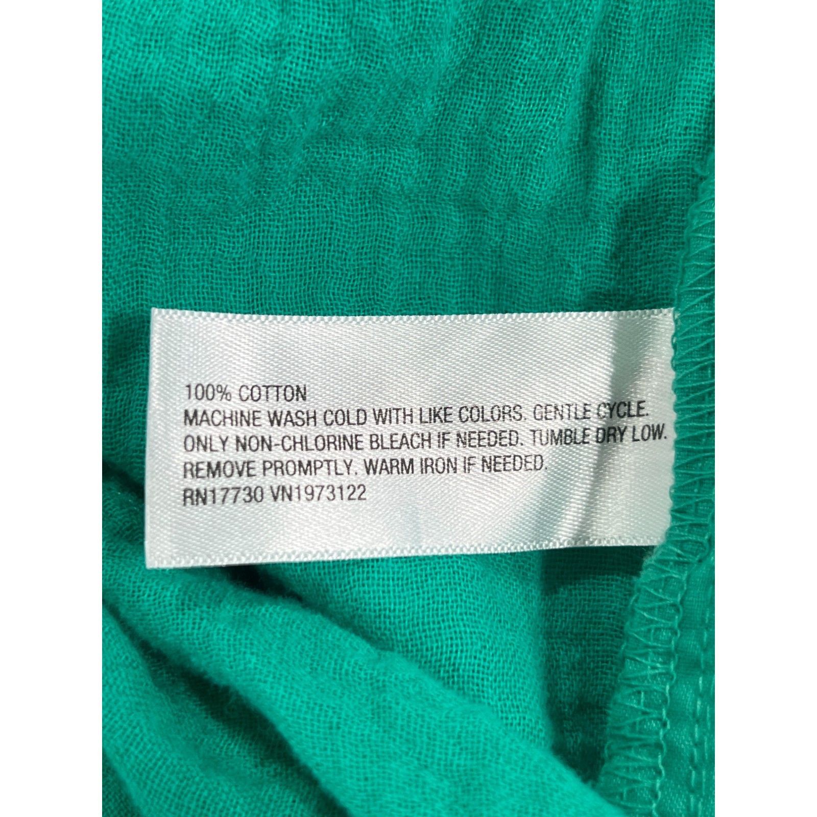 Other Universal Thread - Women's High-Rise Pull-On Short - Green - Size 42" / US 20 - 9 Thumbnail