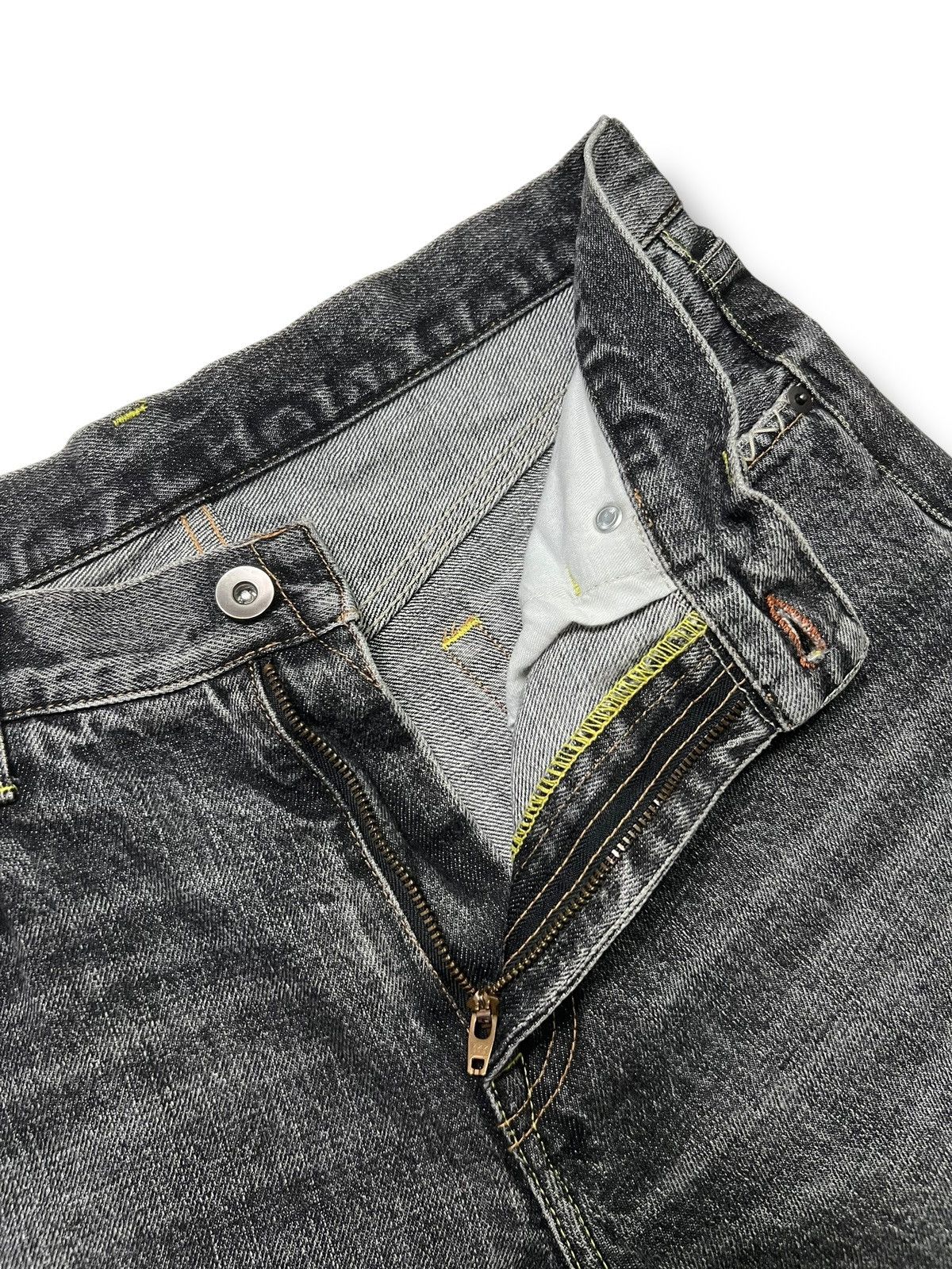 Uniqlo Bootcut Vintage Uniqlo Japan - Black Stone Wash, Distressed Size US 30 / EU 46 - 10 Thumbnail
