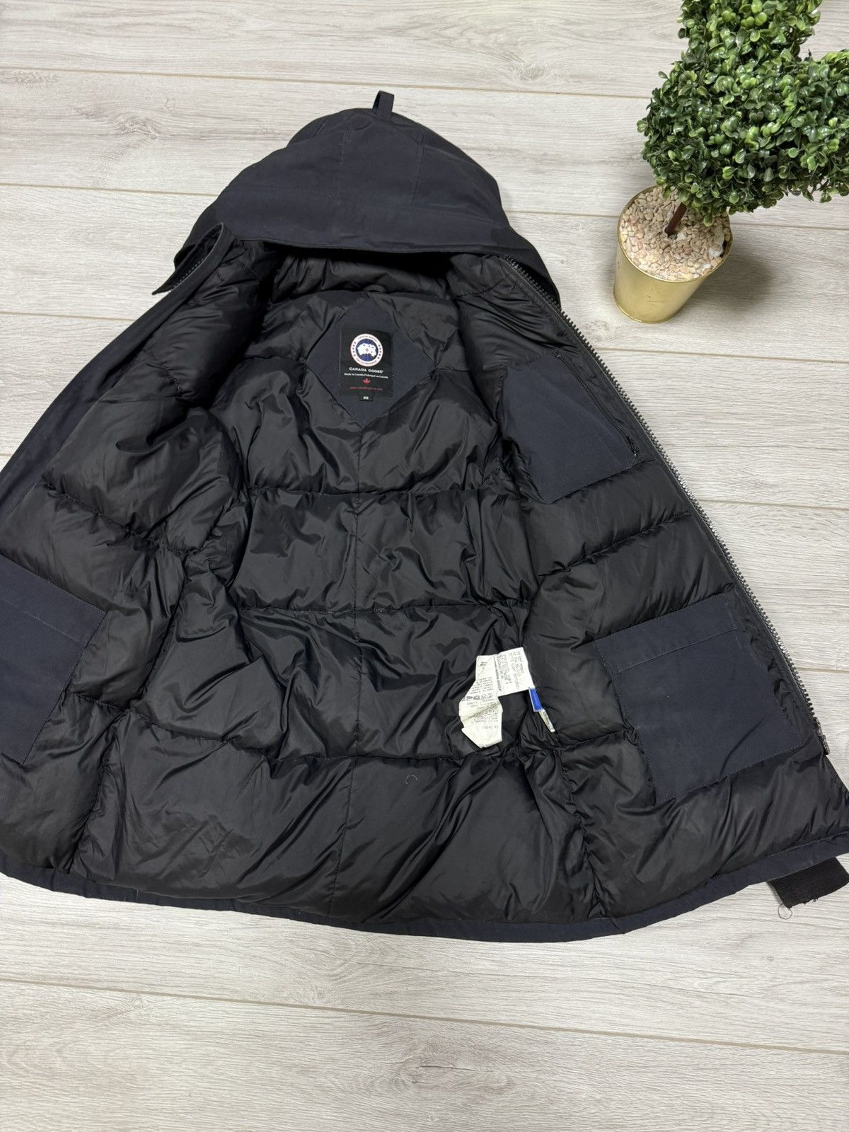 Canada Goose Canada Goose Chateau puffer down parka jacket expedition Size US M / EU 48-50 / 2 - 7 Thumbnail