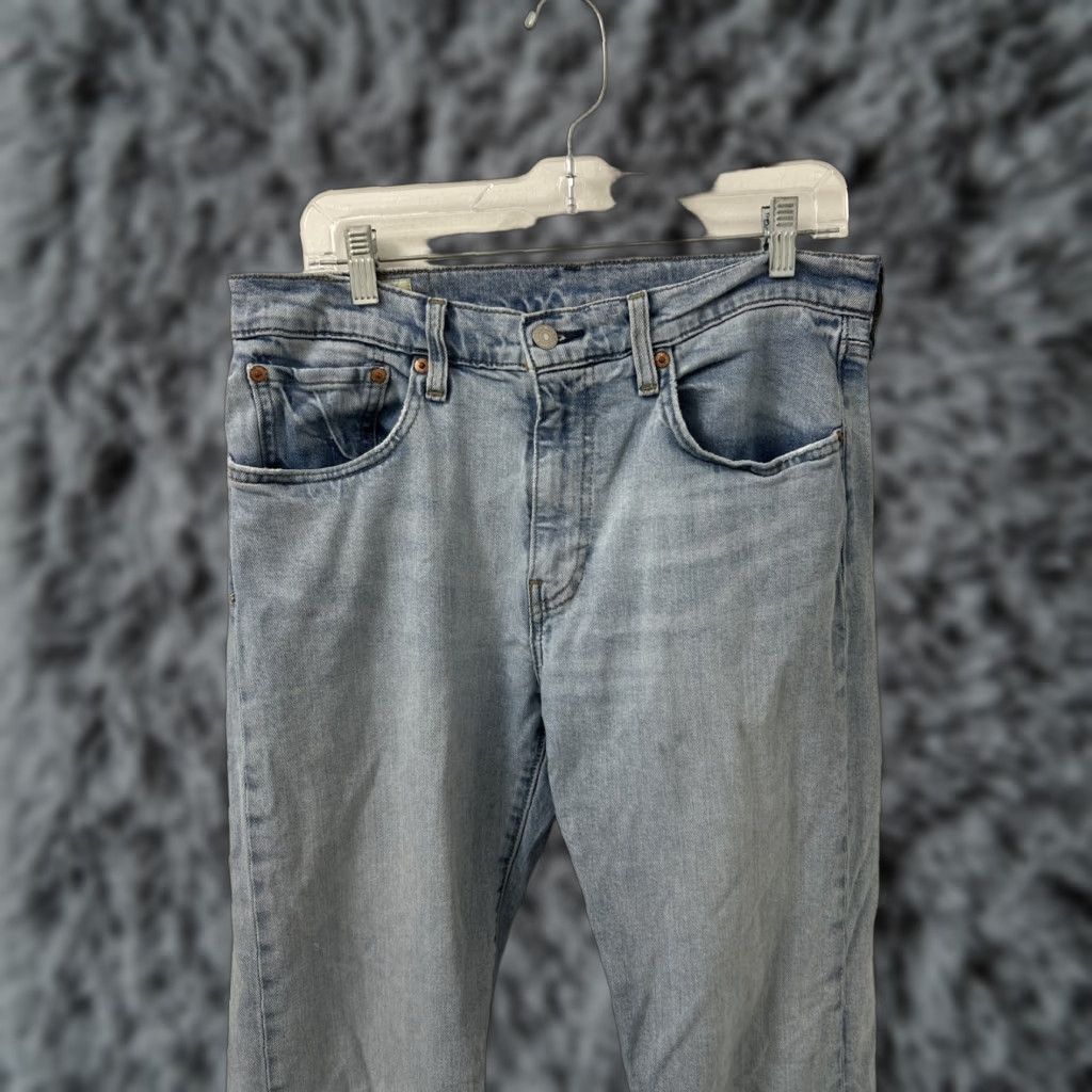 Levi's VINTAGE Levi's 502 Jeans Mens 32x32 Light Blue Zipper Denim Taper Straight Stretch Regular 32in Inseam 500 Series Size US 32 / EU 48 - 1 Thumbnail