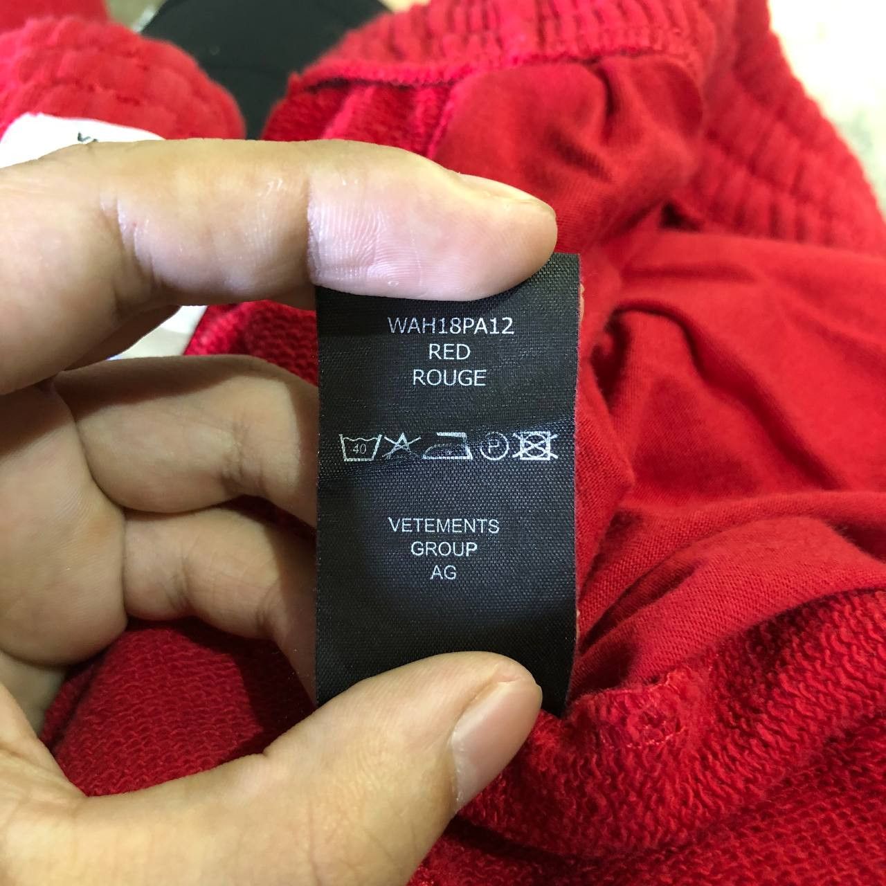 Vetements Vetements cut up sweatpants Size US 30 / EU 46 - 12 Thumbnail