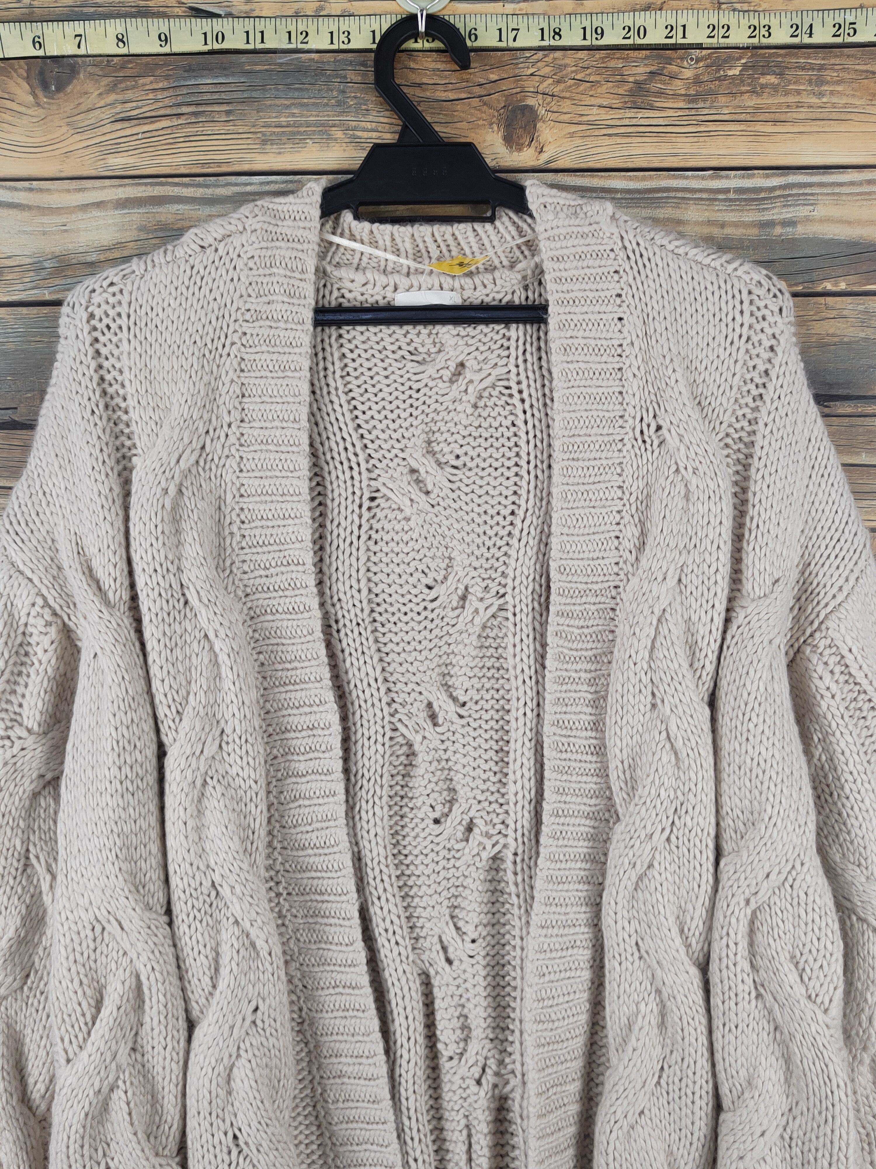 Aran Isles Knitwear GU Beige japan streetwear cable Knitwear Cardigan #W1810 Size US XL / EU 56 / 4 - 2 Thumbnail