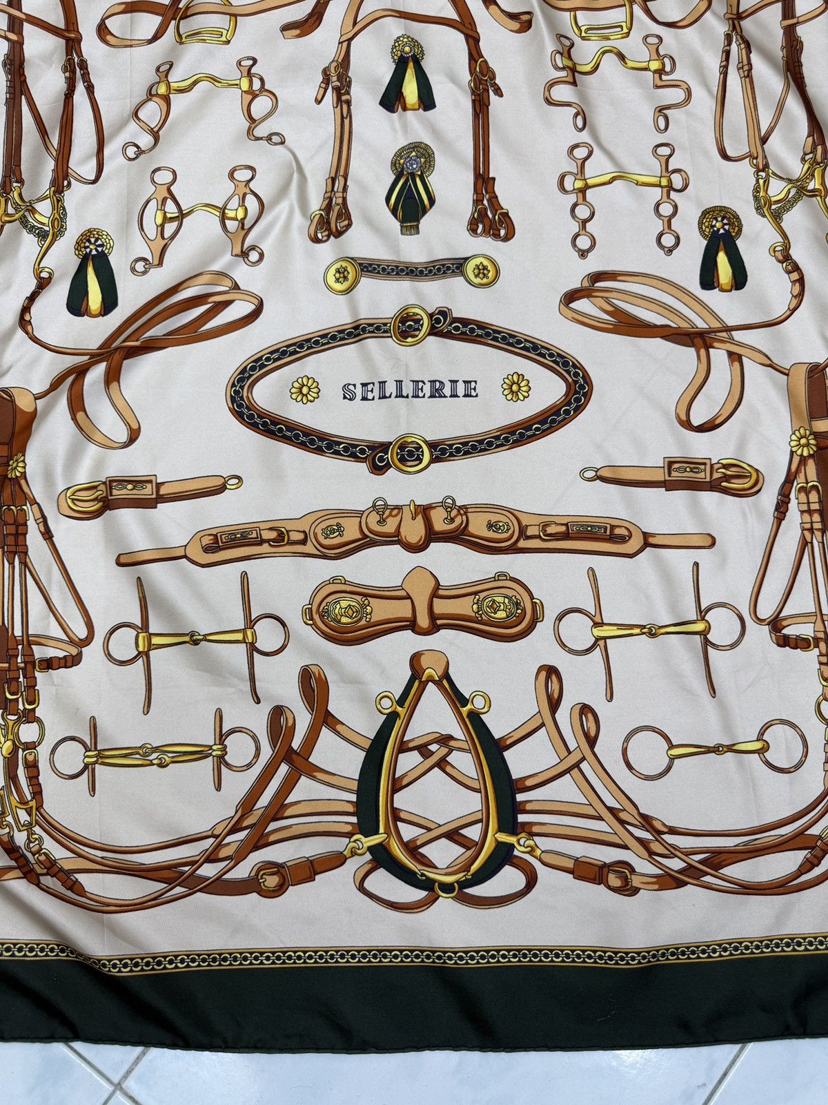 Celine 🔥🔥🔥ARCHIVE VINTAGE CELINE SILK SCARF Size ONE SIZE - 9 Thumbnail