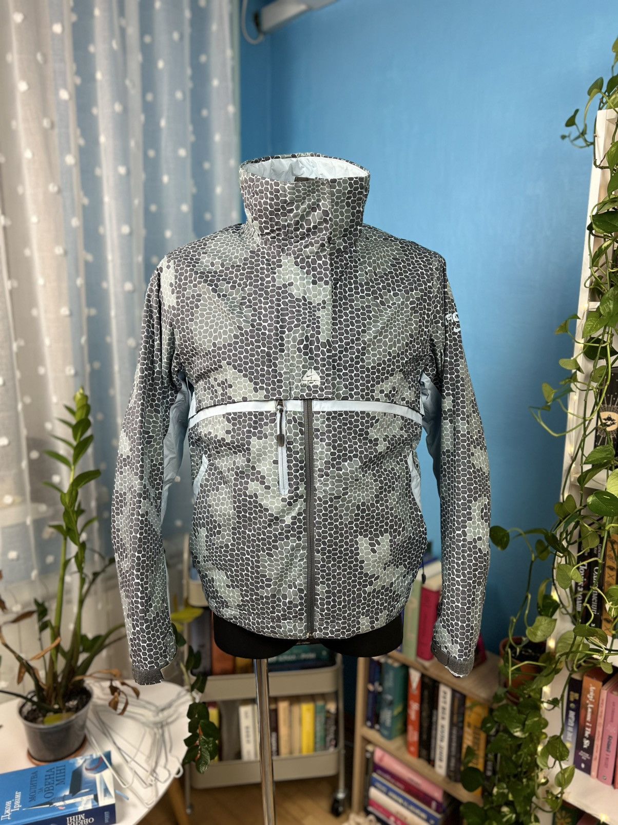 Nike ACG Nike ACG women’s vintage vtg jacket ski storm fit outdoor Size L / US 10 / IT 46 - 1 Thumbnail