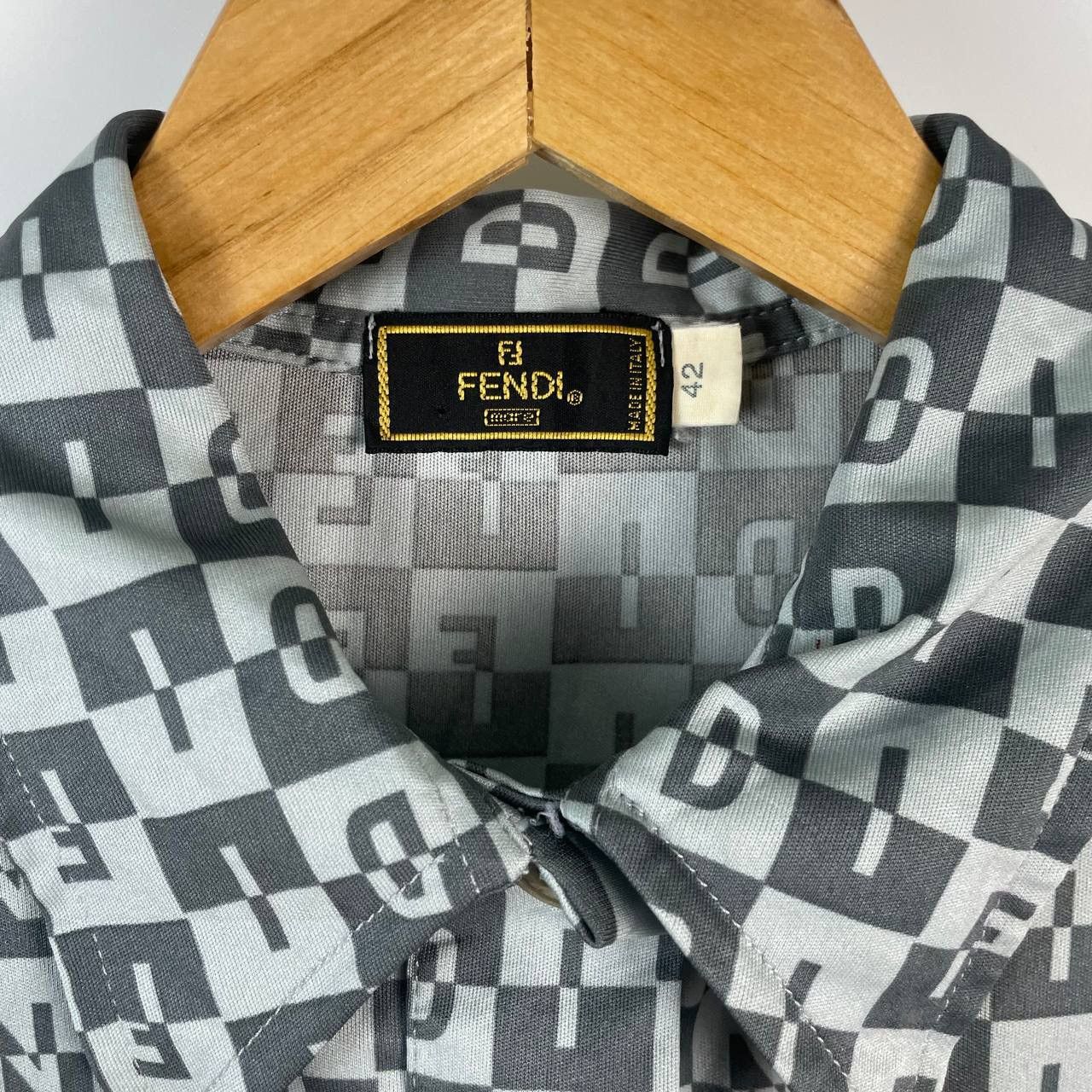 Fendi Vintage Fendi Monogram AOP Polo Shirt Size M / US 6-8 / IT 42-44 - 2 Thumbnail