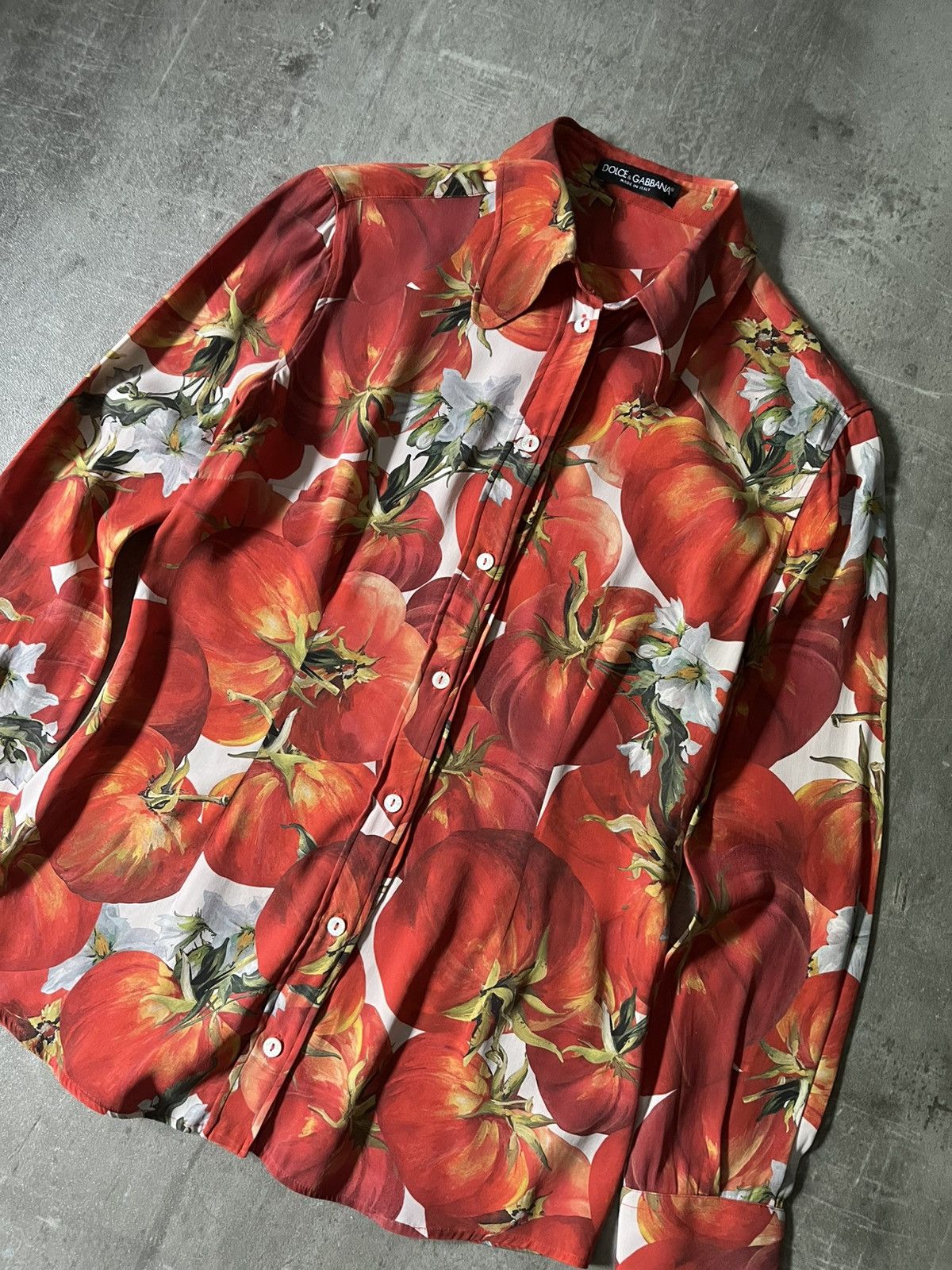 Dolce & Gabbana Dolce & Gabbana S/S 2012 silk tomato print shirt Size S / US 4 / IT 40 - 4 Thumbnail
