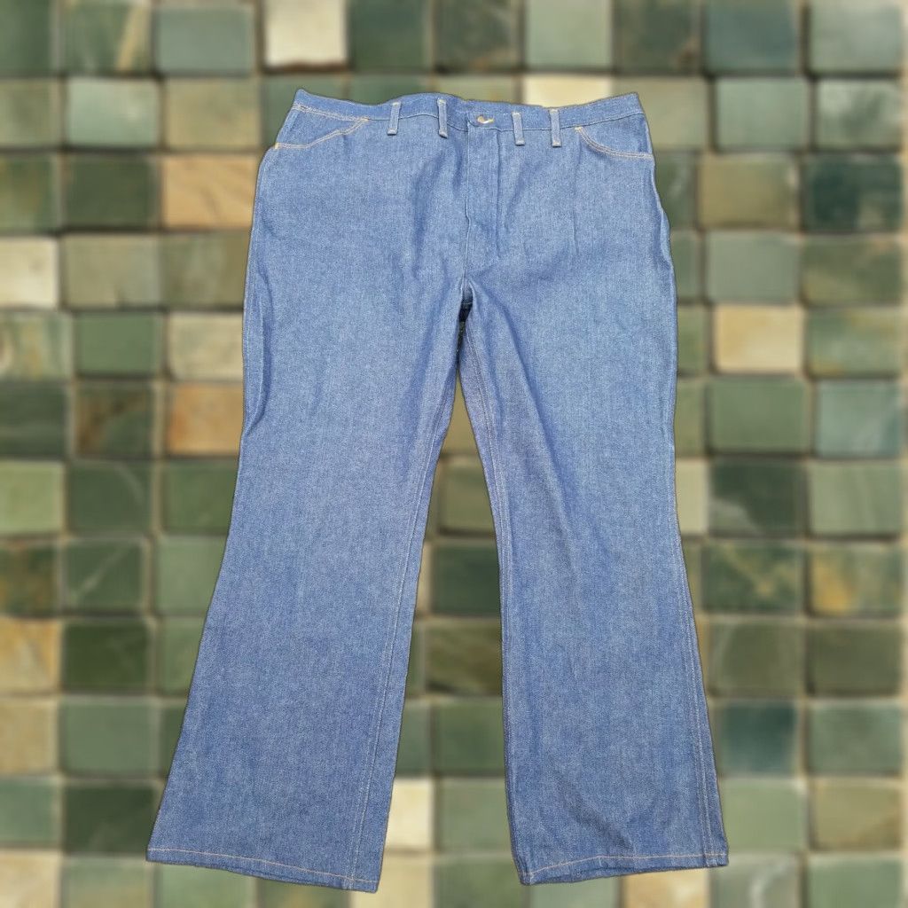 Wrangler Wrangler Regular Fit Denim Blue boot Jeans 945DEN Men's 46x30 MADE USA Jeans Boots Denim Blue Western Classic Logo 945MEN Mens Size US 30 / EU 46 - 1 Thumbnail